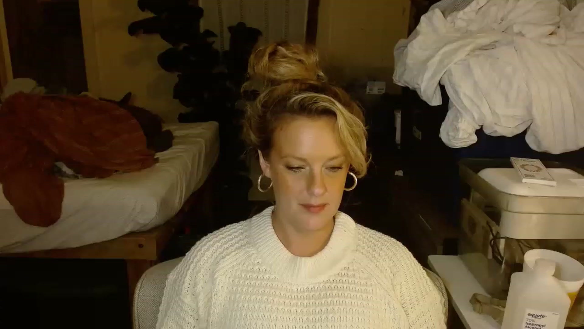 Gallery image thumbnail from Ailia_'s myfreecams stream on, 11/22/2022, 07:51 image 16 of 20