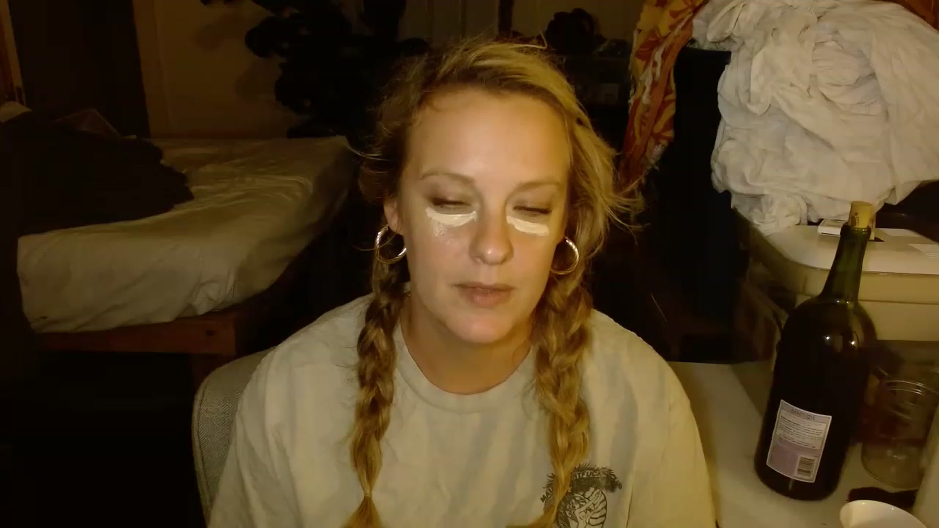 Gallery image thumbnail from Ailia_'s myfreecams stream on, 11/24/2022, 08:32 image 12 of 20
