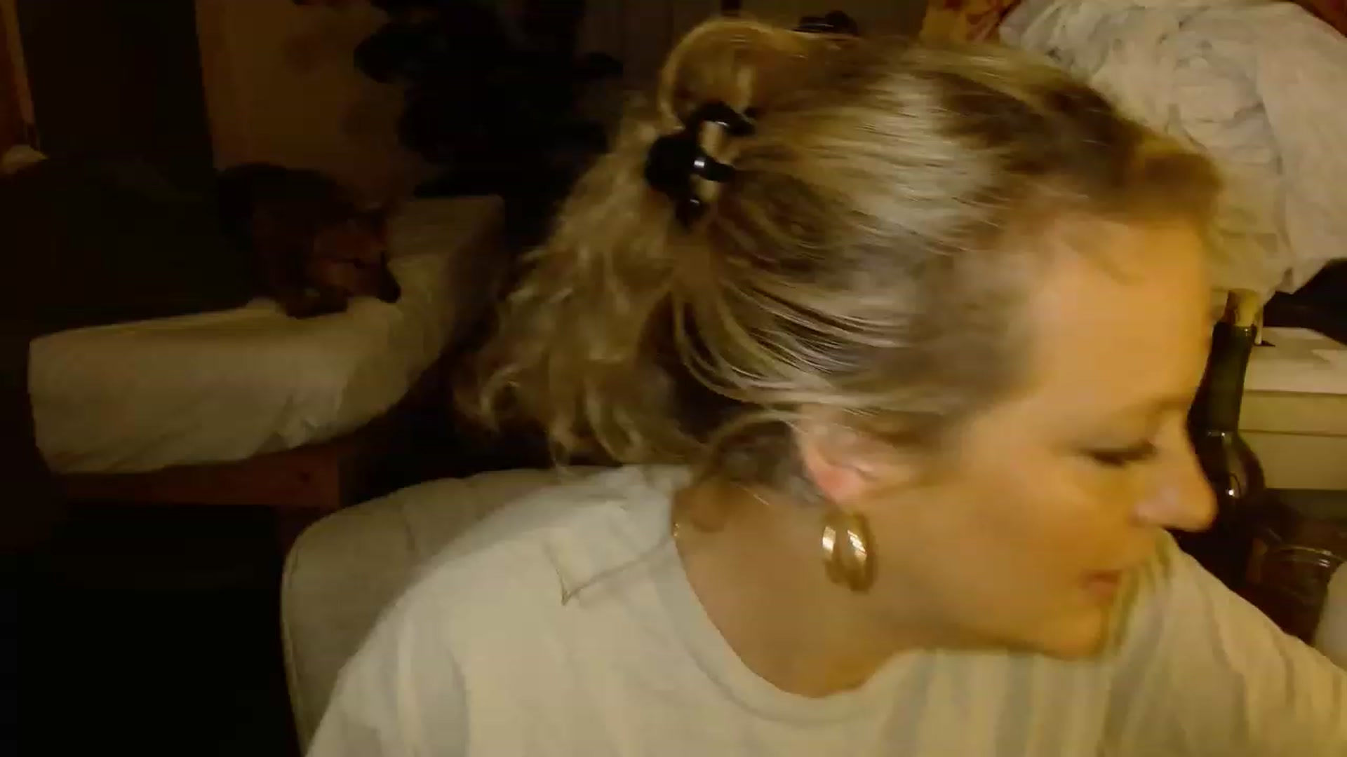 Gallery image thumbnail from Ailia_'s myfreecams stream on, 11/24/2022, 08:32 image 18 of 20
