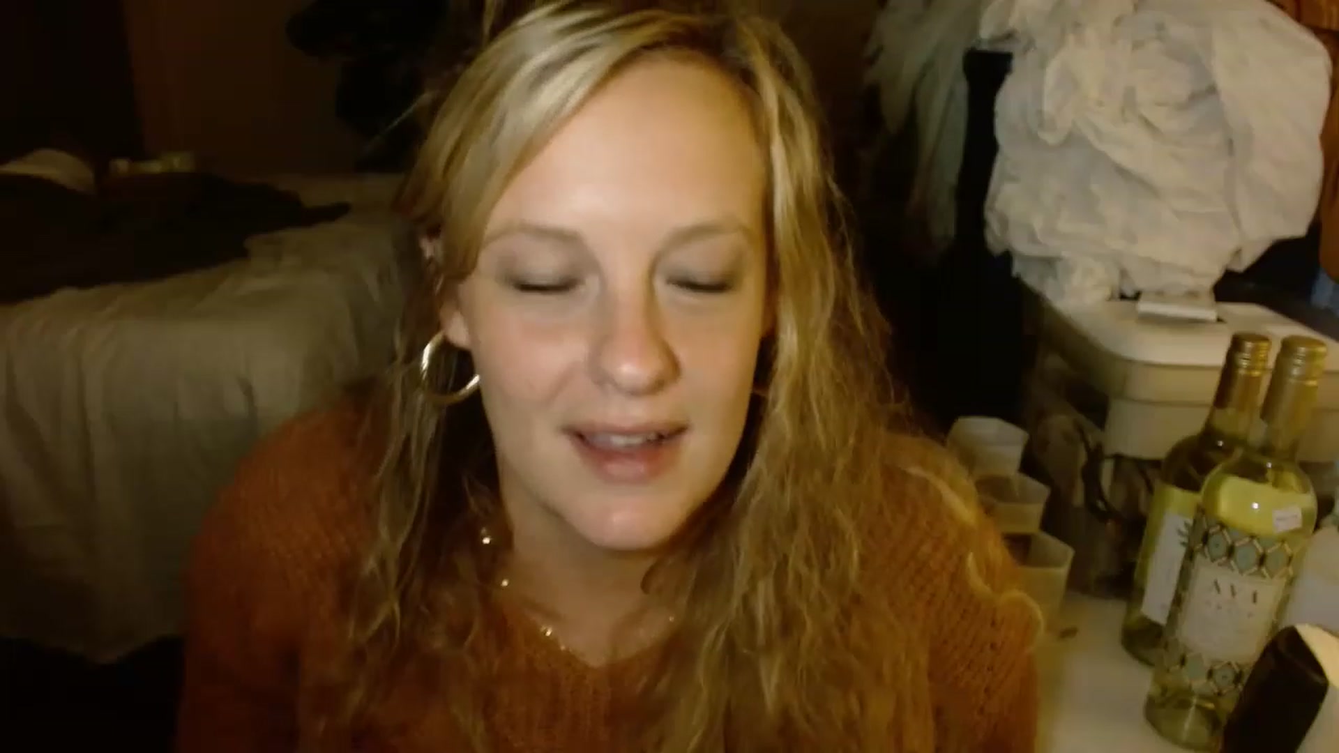 Gallery image thumbnail from Ailia_'s myfreecams stream on, 11/25/2022, 04:55 image 10 of 20
