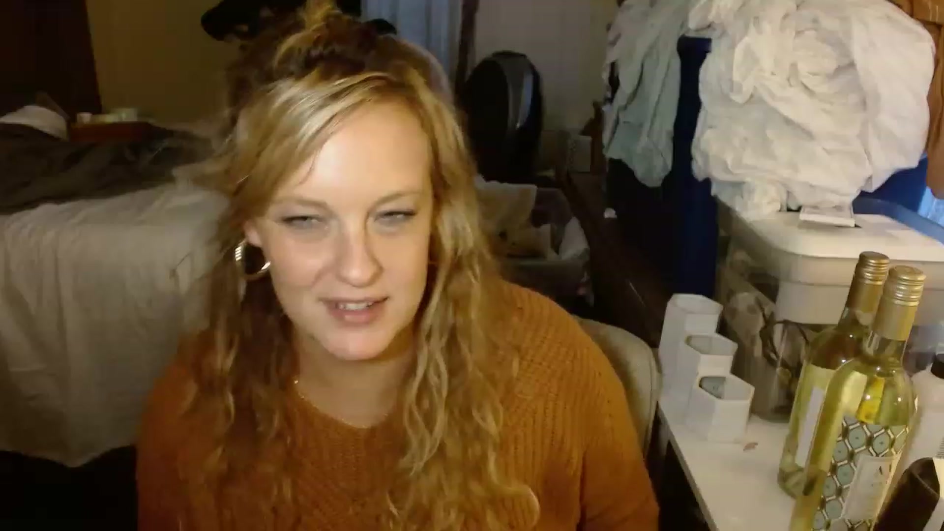 Gallery image thumbnail from Ailia_'s myfreecams stream on, 11/25/2022, 04:55 image 6 of 20