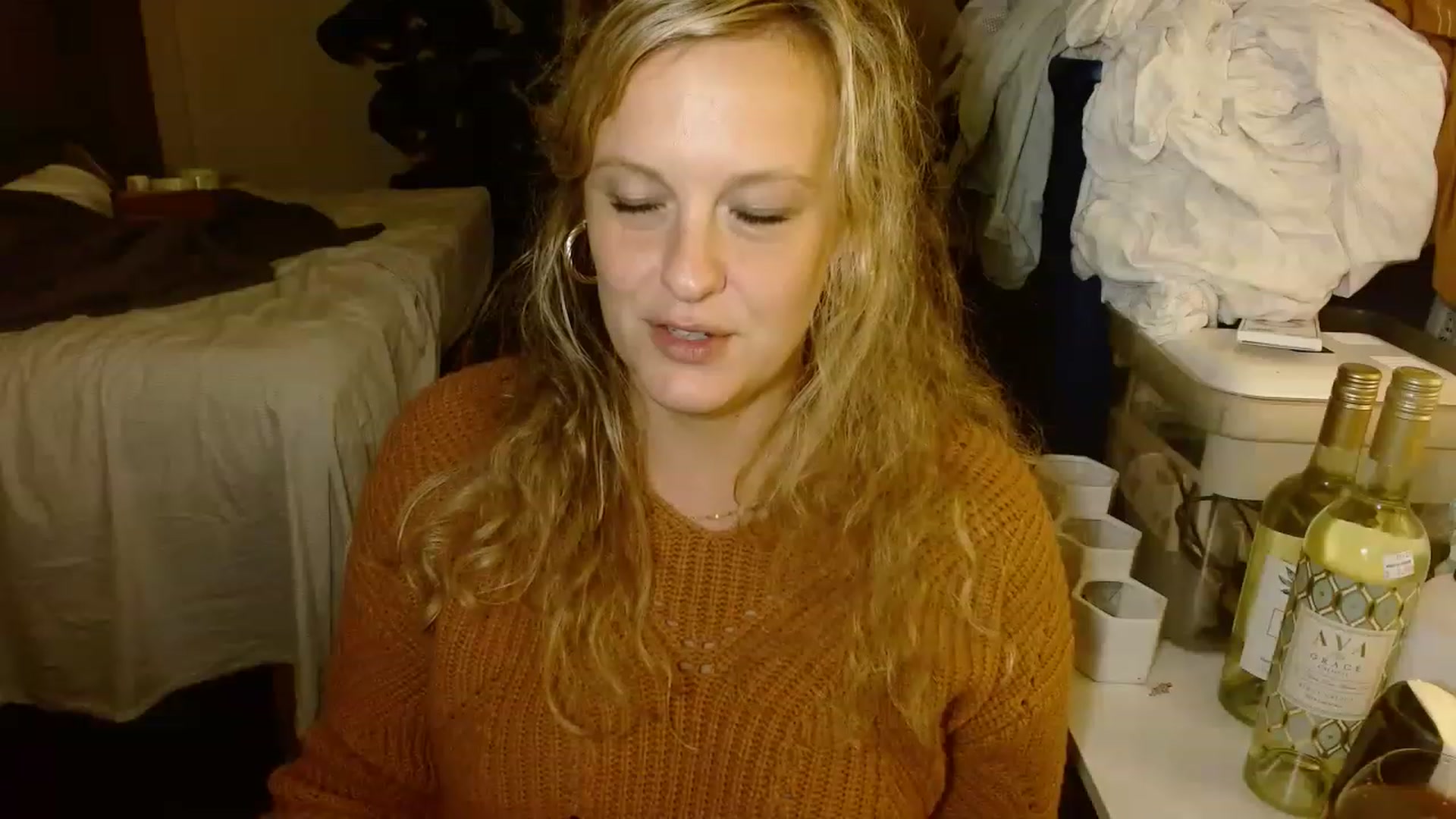 Gallery image thumbnail from Ailia_'s myfreecams stream on, 11/25/2022, 04:55 image 13 of 20