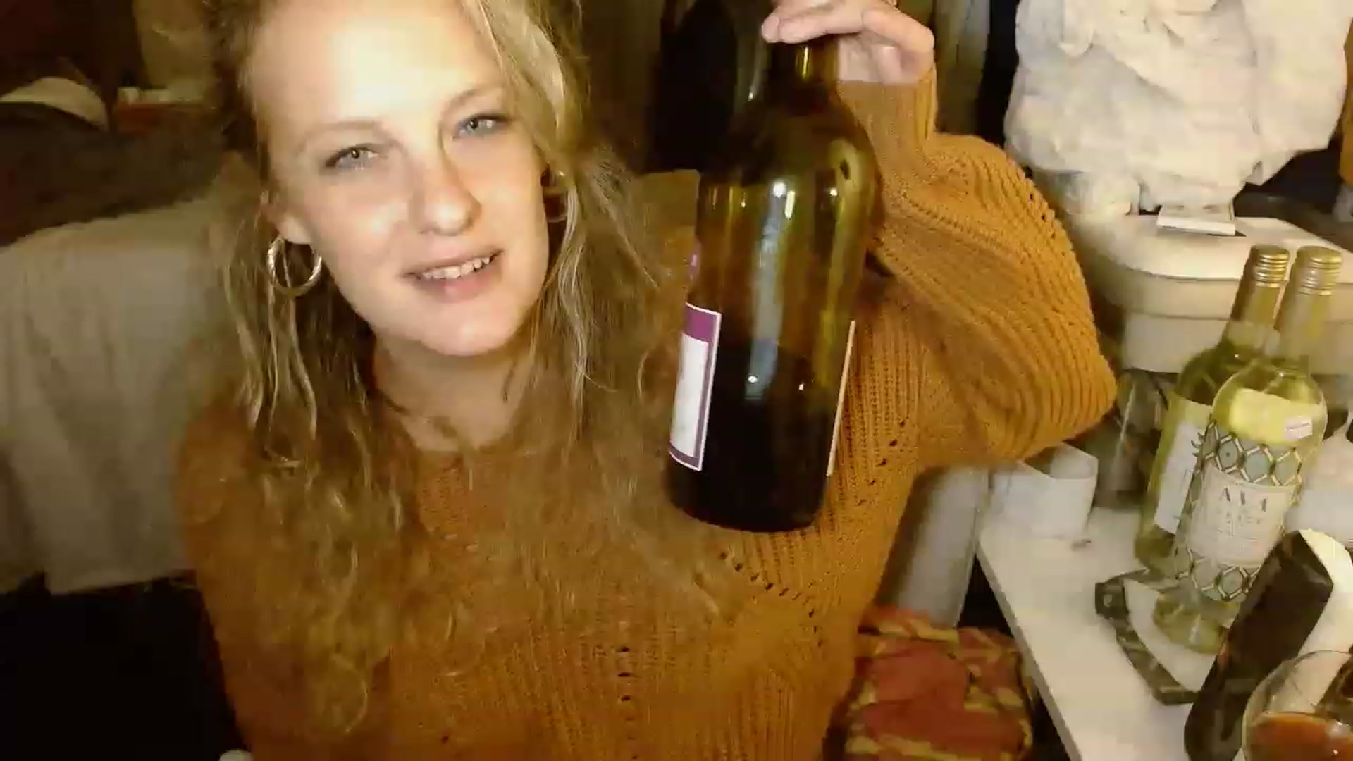 Gallery image thumbnail from Ailia_'s myfreecams stream on, 11/25/2022, 06:01 image 13 of 20