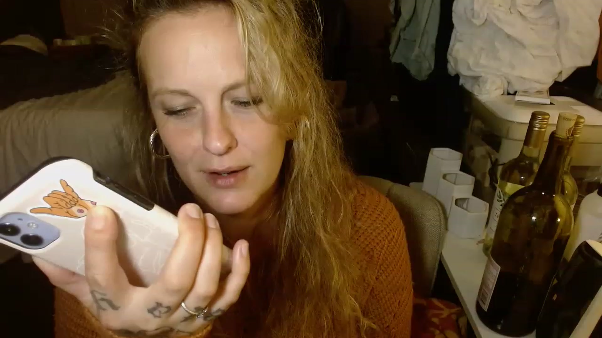 Gallery image thumbnail from Ailia_'s myfreecams stream on, 11/25/2022, 06:01 image 18 of 20