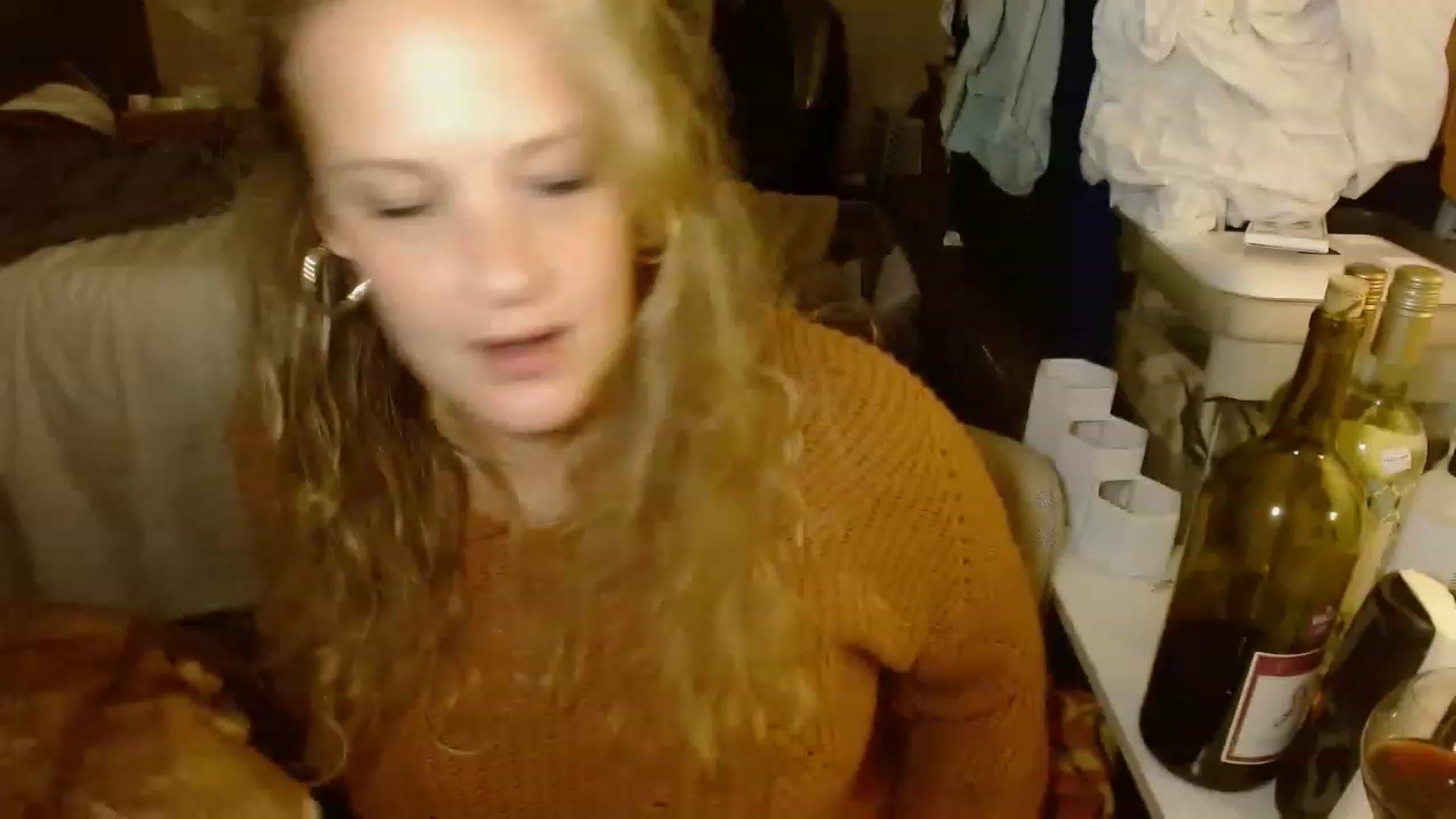 Gallery image thumbnail from Ailia_'s myfreecams stream on, 11/25/2022, 06:01 image 14 of 20