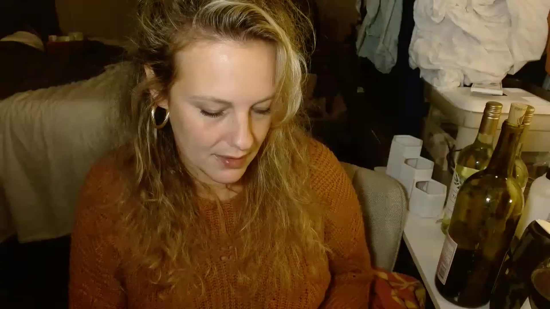 Gallery image thumbnail from Ailia_'s myfreecams stream on, 11/25/2022, 06:01 image 19 of 20