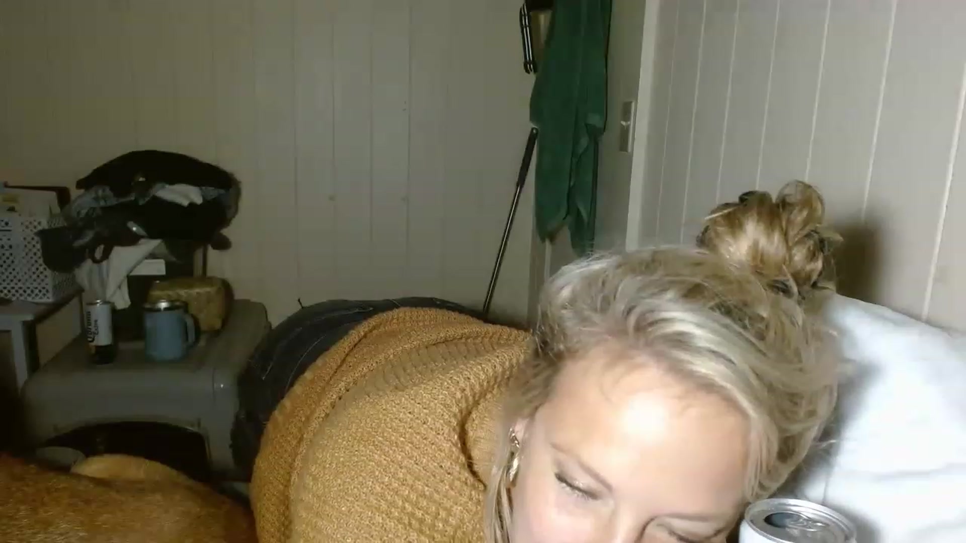 Gallery image thumbnail from Ailia_'s myfreecams stream on, 12/07/2022, 09:02 image 12 of 20