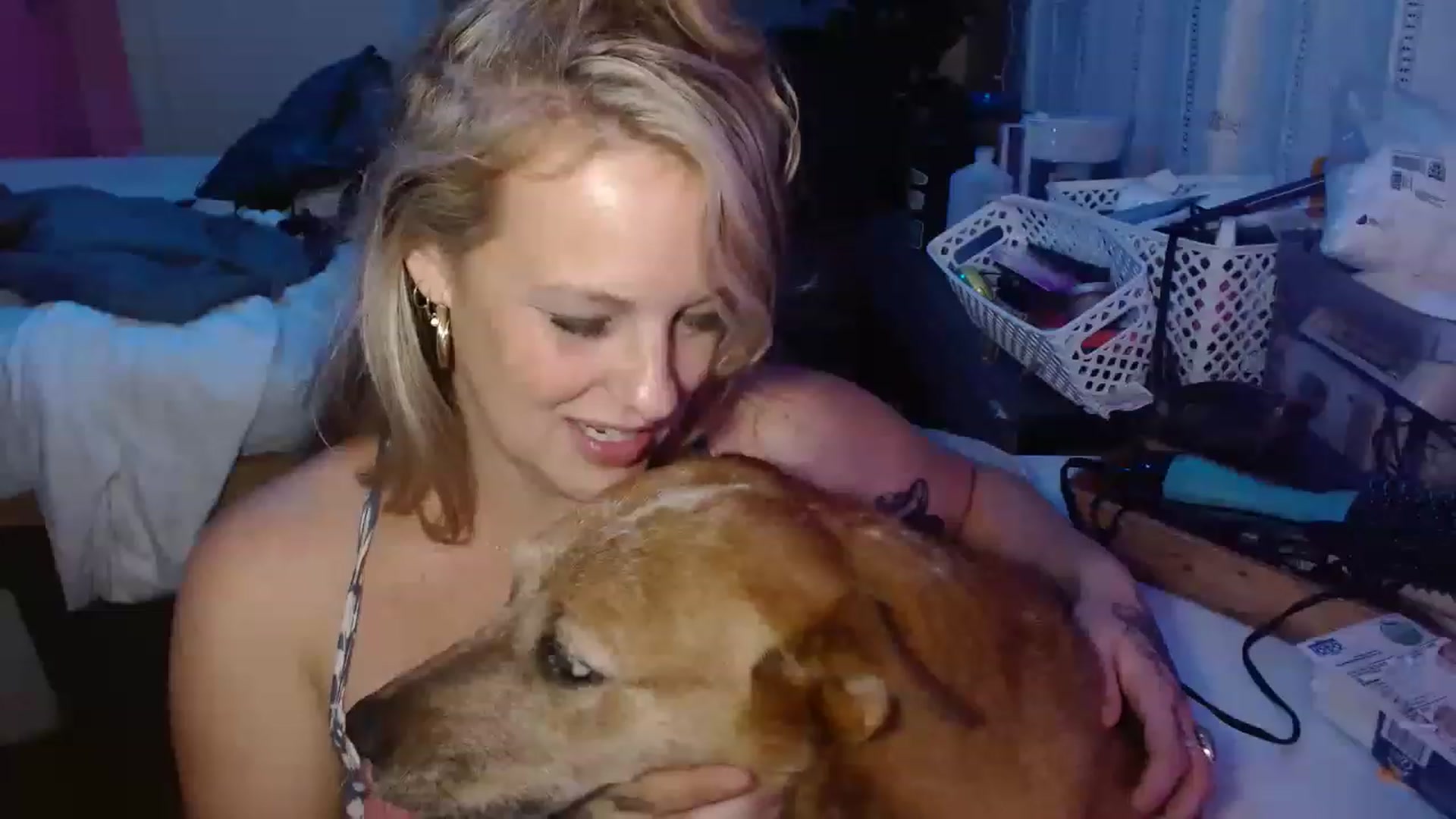 Gallery image thumbnail from Ailia_'s myfreecams stream on, 12/12/2022, 11:49 image 7 of 20