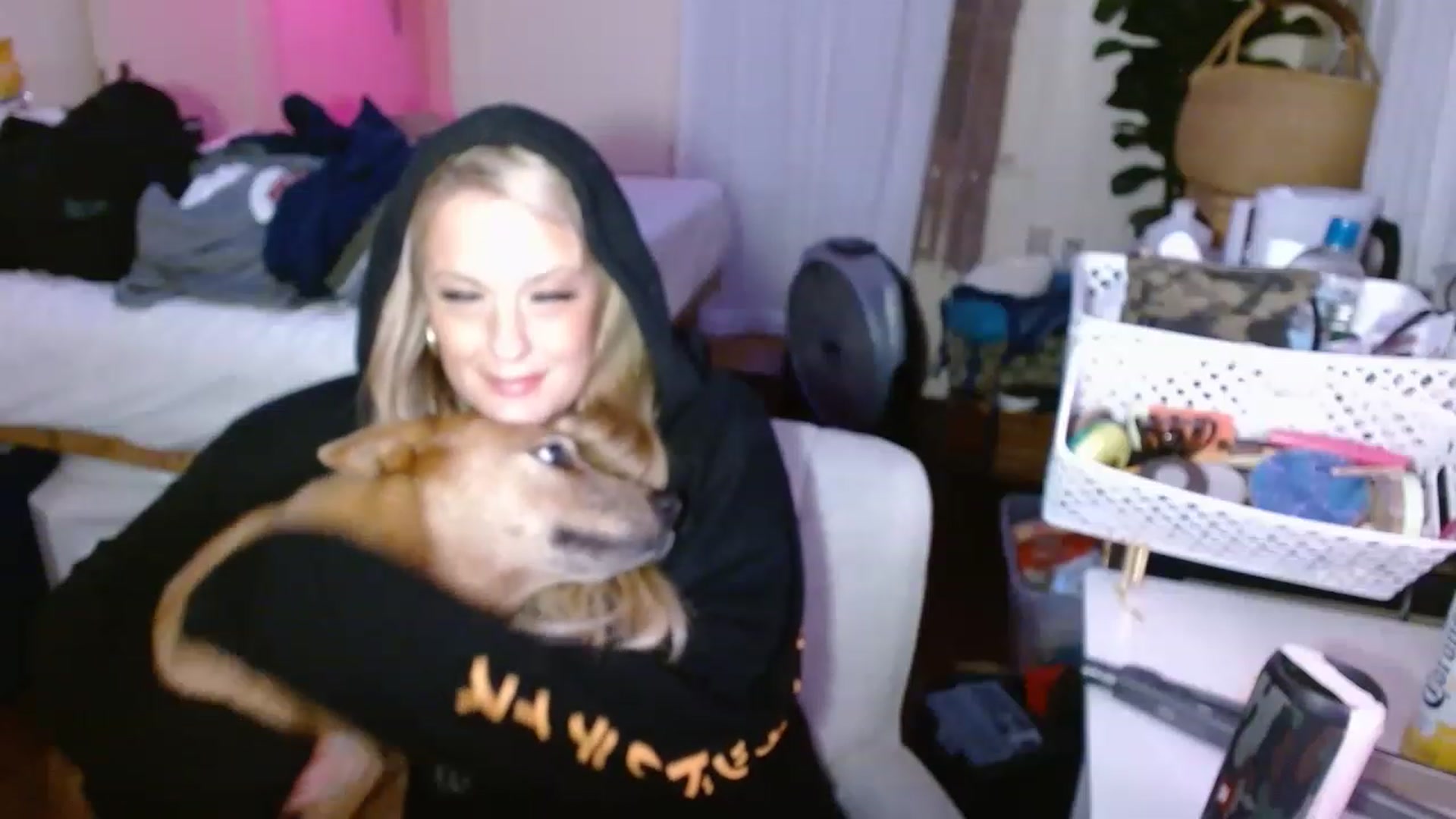 Gallery image thumbnail from Ailia_'s myfreecams stream on, 12/18/2022, 12:16 image 6 of 20