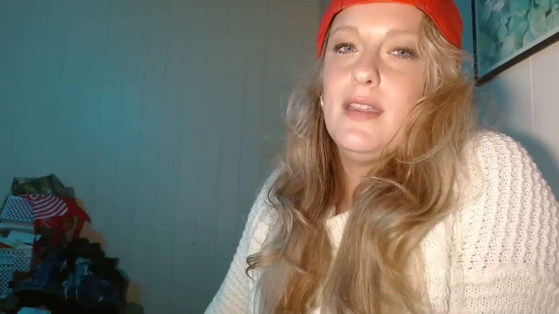 Gallery image thumbnail from Ailia_'s myfreecams stream on, 12/24/2022, 12:13 image 12 of 20