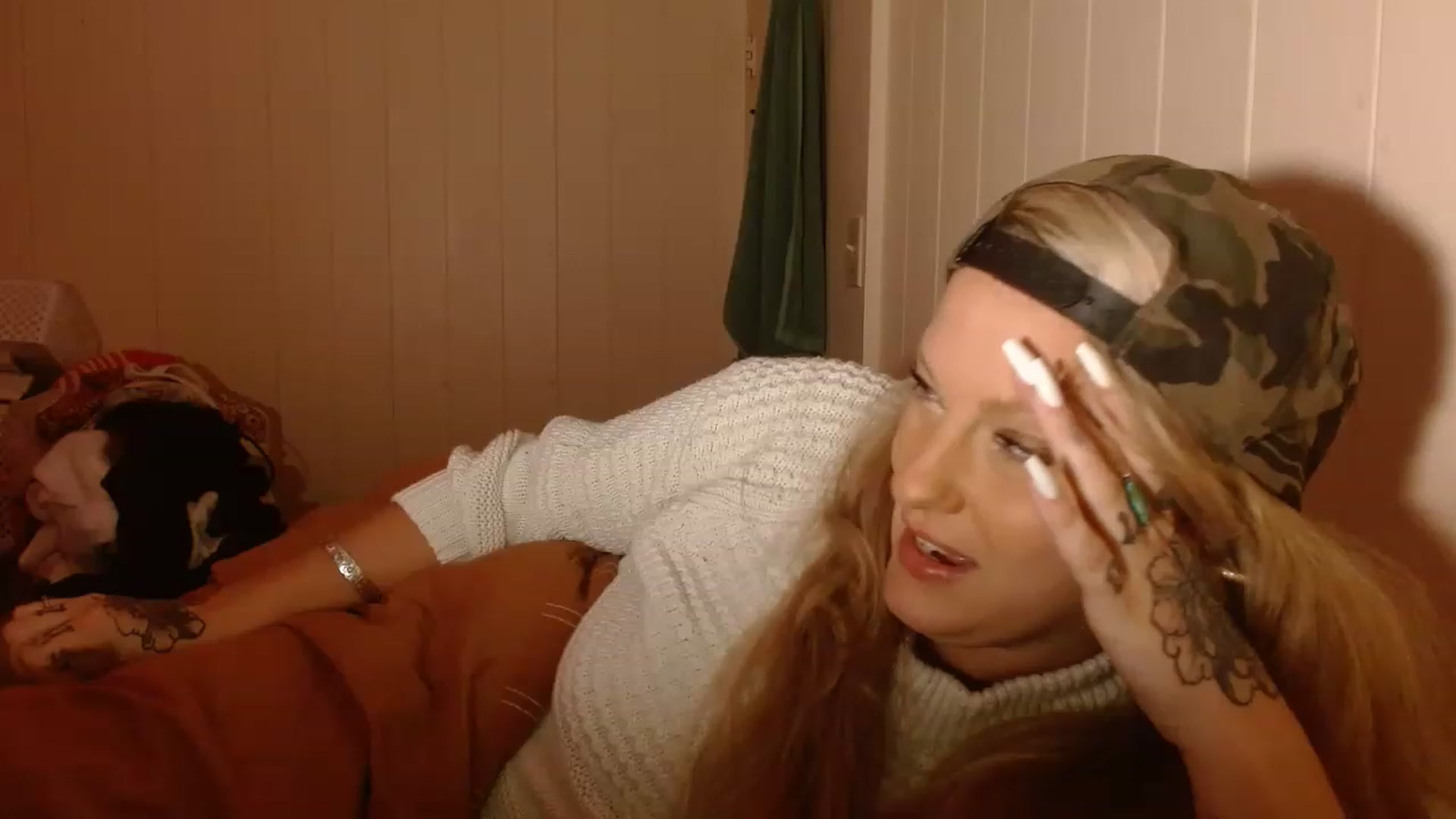 Gallery image thumbnail from Ailia_'s myfreecams stream on, 12/27/2022, 10:23 image 7 of 20