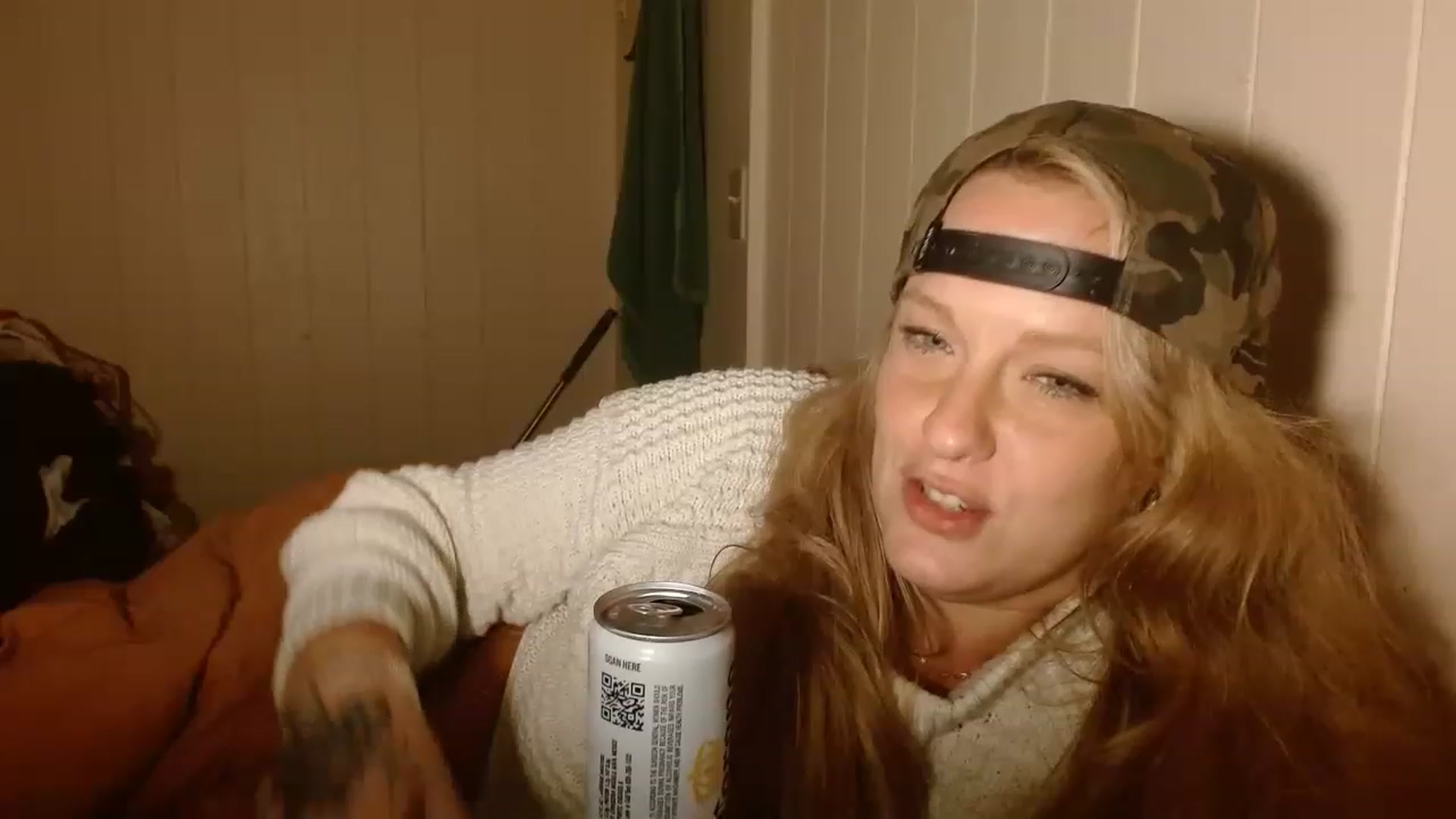 Gallery image thumbnail from Ailia_'s myfreecams stream on, 12/27/2022, 13:21 image 13 of 20