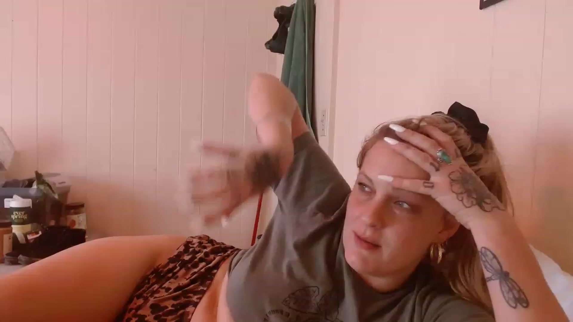 Gallery image thumbnail from Ailia_'s myfreecams stream on, 12/29/2022, 04:33 image 6 of 20