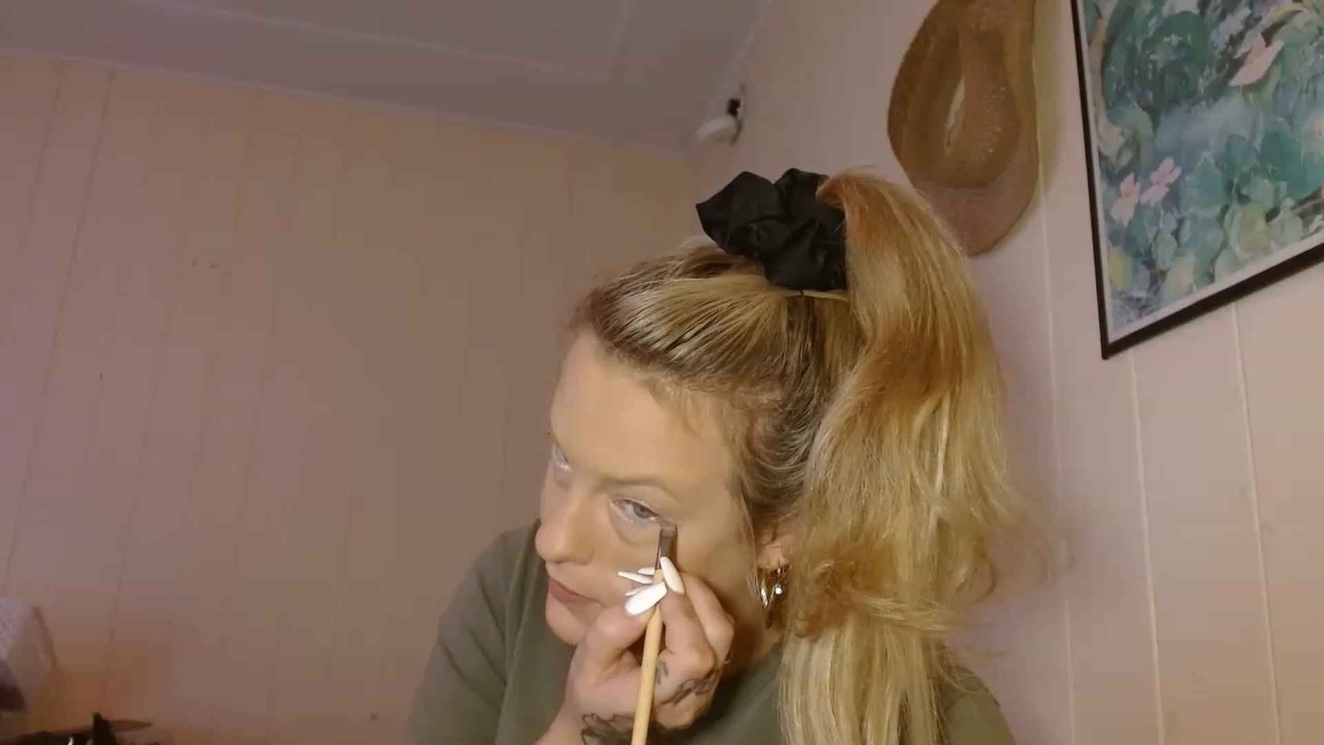 Gallery image thumbnail from Ailia_'s myfreecams stream on, 12/29/2022, 04:33 image 11 of 20
