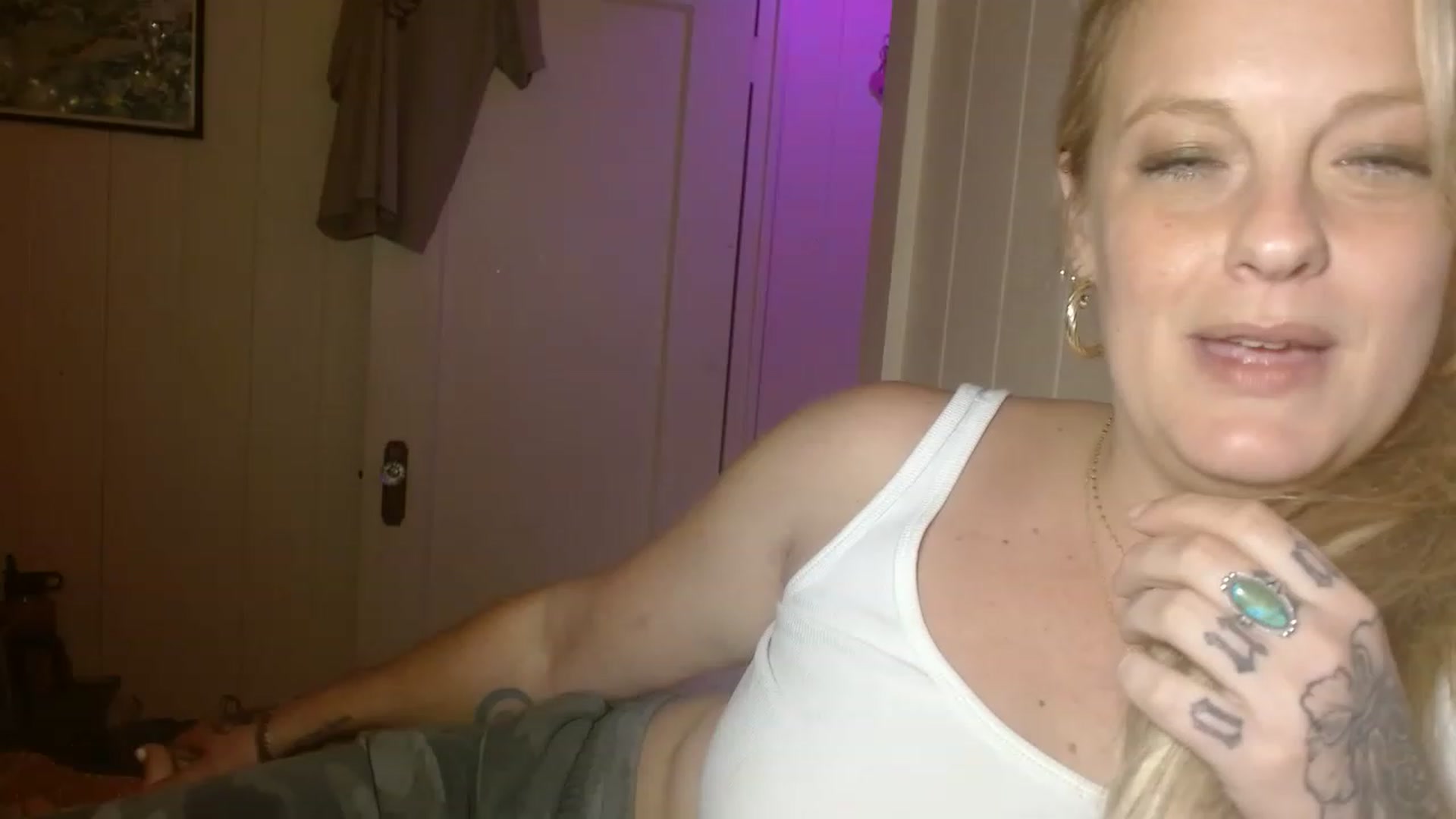Gallery image thumbnail from Ailia_'s myfreecams stream on, 01/01/2023, 10:39 image 4 of 20