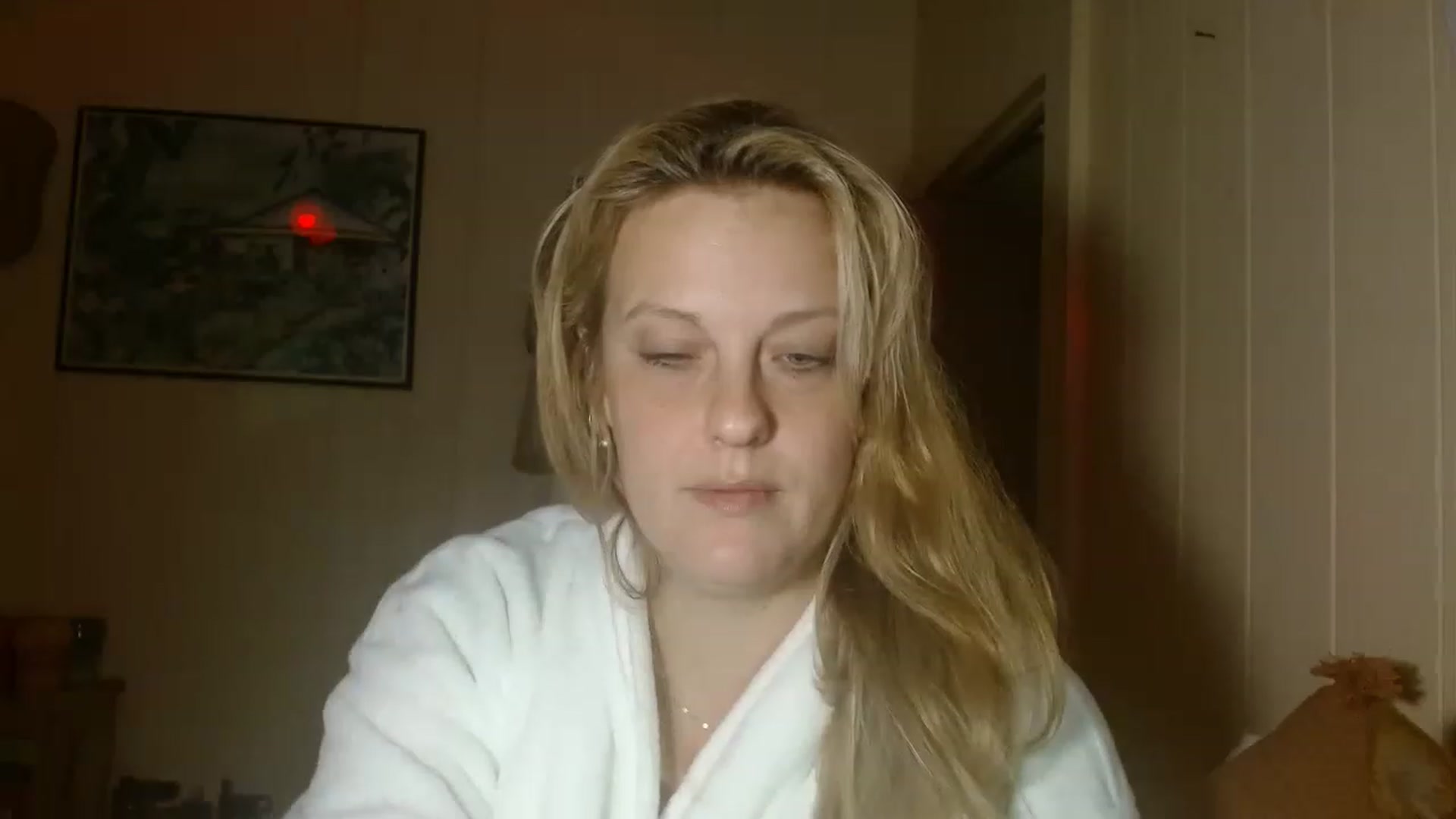 Gallery image thumbnail from Ailia_'s myfreecams stream on, 01/02/2023, 10:16 image 16 of 20
