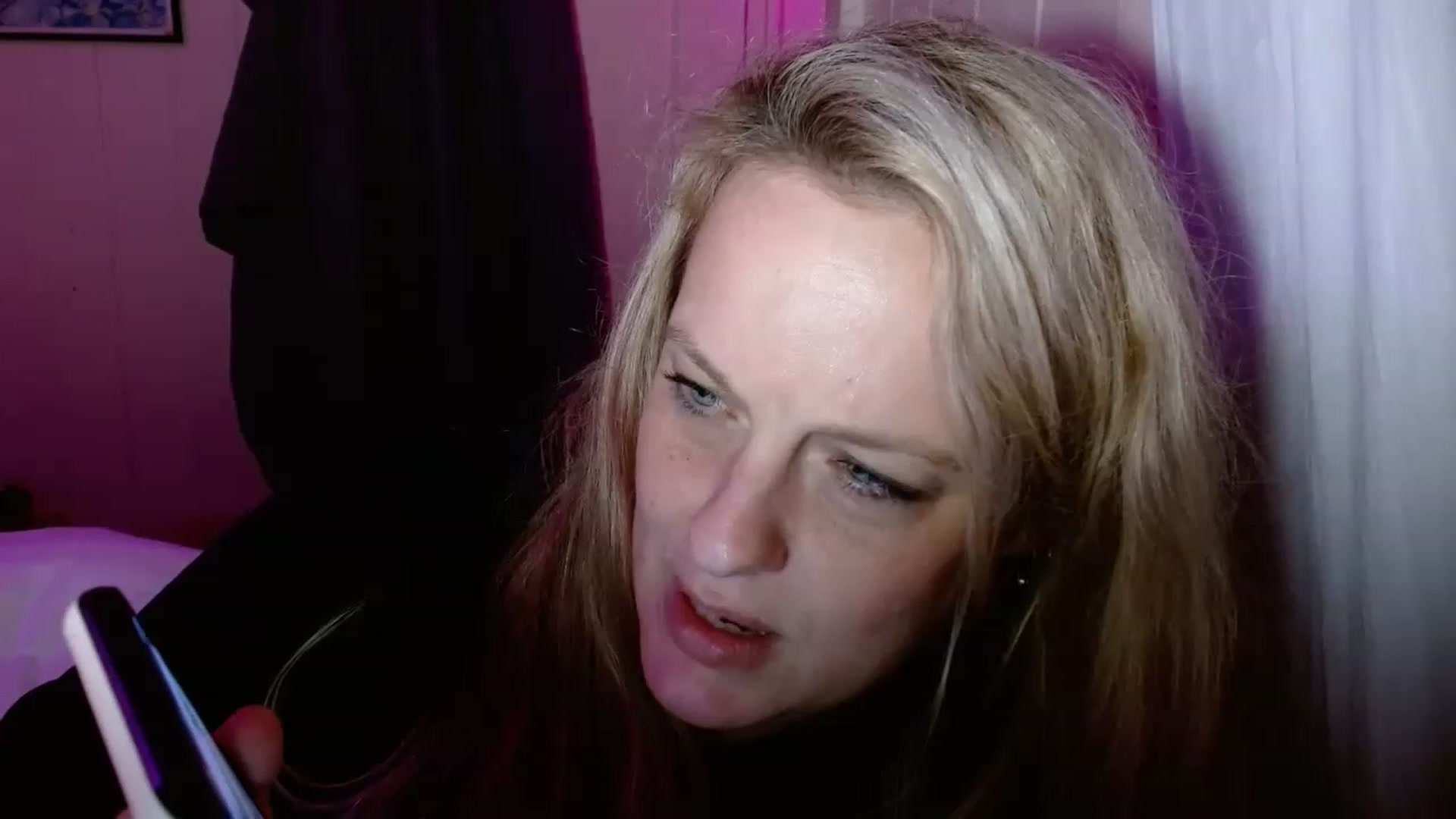 Gallery image thumbnail from Ailia_'s myfreecams stream on, 01/04/2023, 09:09 image 19 of 20