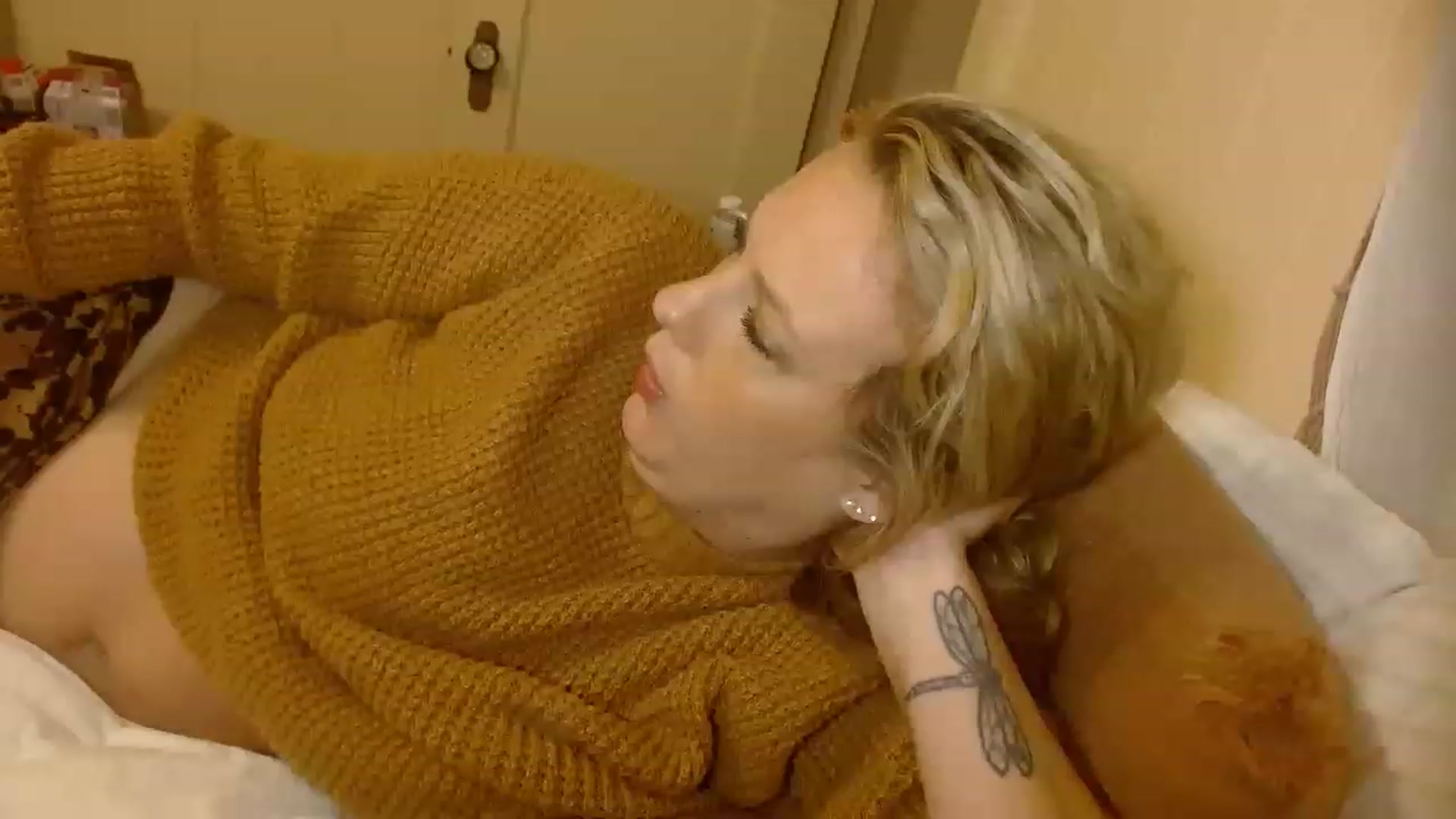 Gallery image thumbnail from Ailia_'s myfreecams stream on, 01/08/2023, 07:27 image 20 of 20