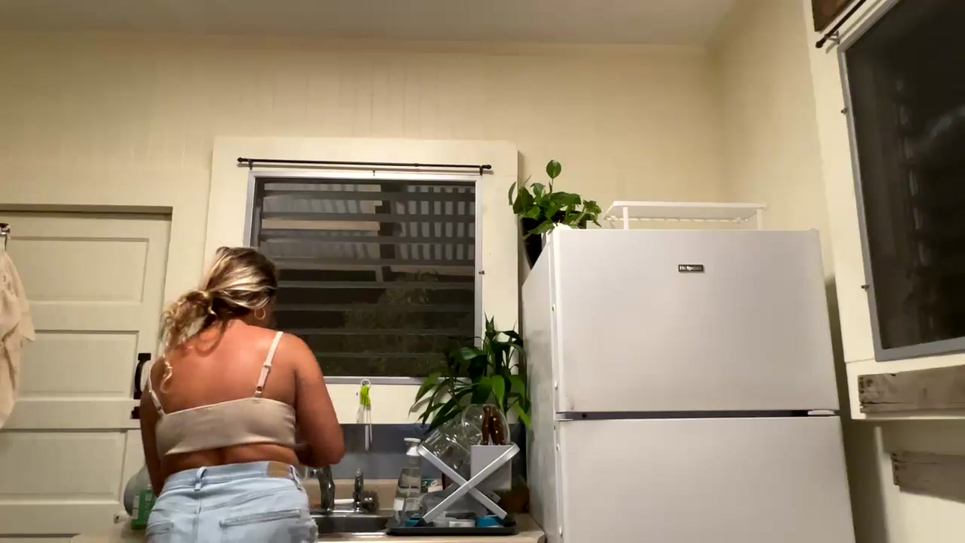 Gallery image thumbnail from Ailia_'s myfreecams stream on, 09/10/2023, 09:09 image 6 of 20
