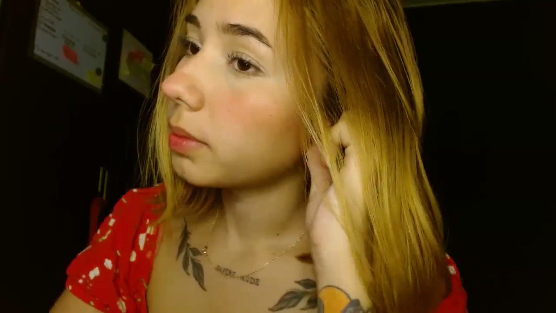 Gallery image thumbnail from Ailyn_grawn's myfreecams stream on, 11/02/2023, 06:38 image 9 of 20