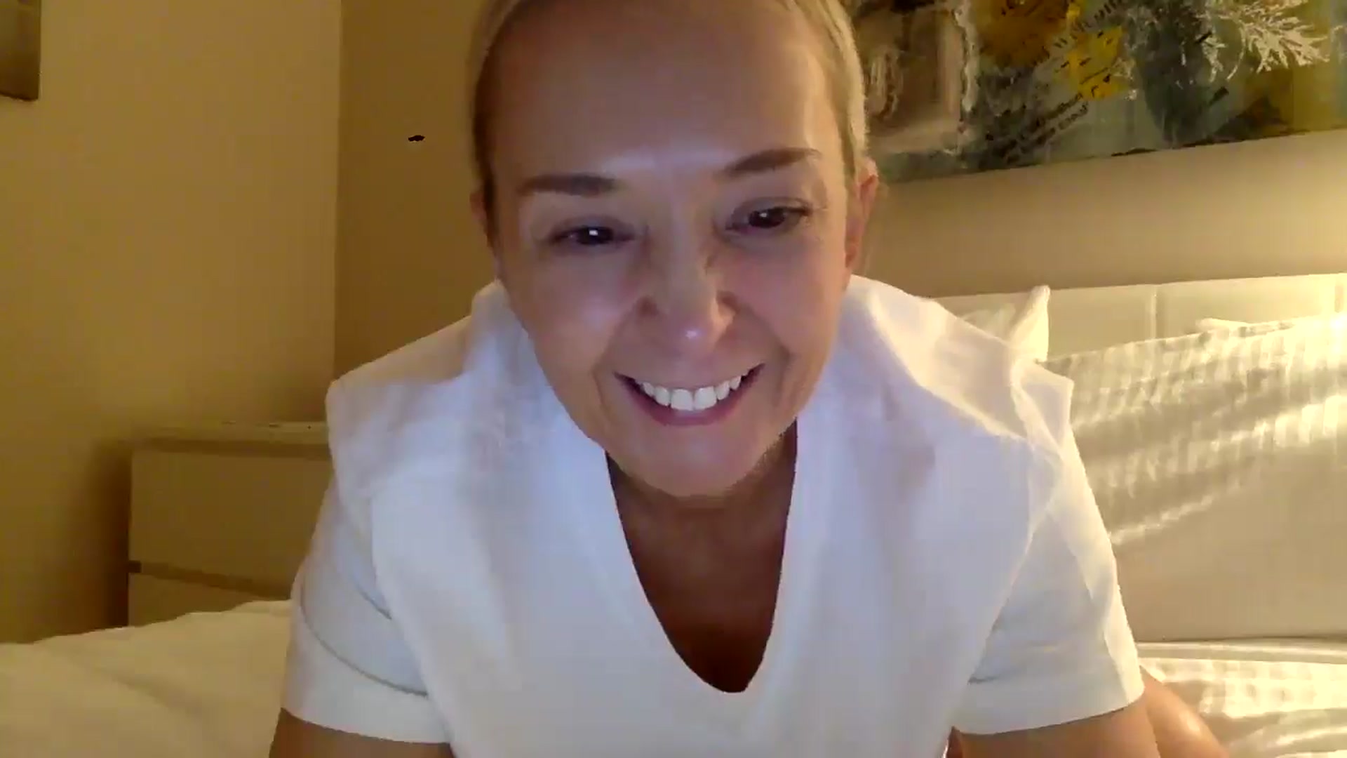 Gallery image thumbnail from Aimee101010's myfreecams stream on, 01/23/2026, 21:35 image 7 of 20