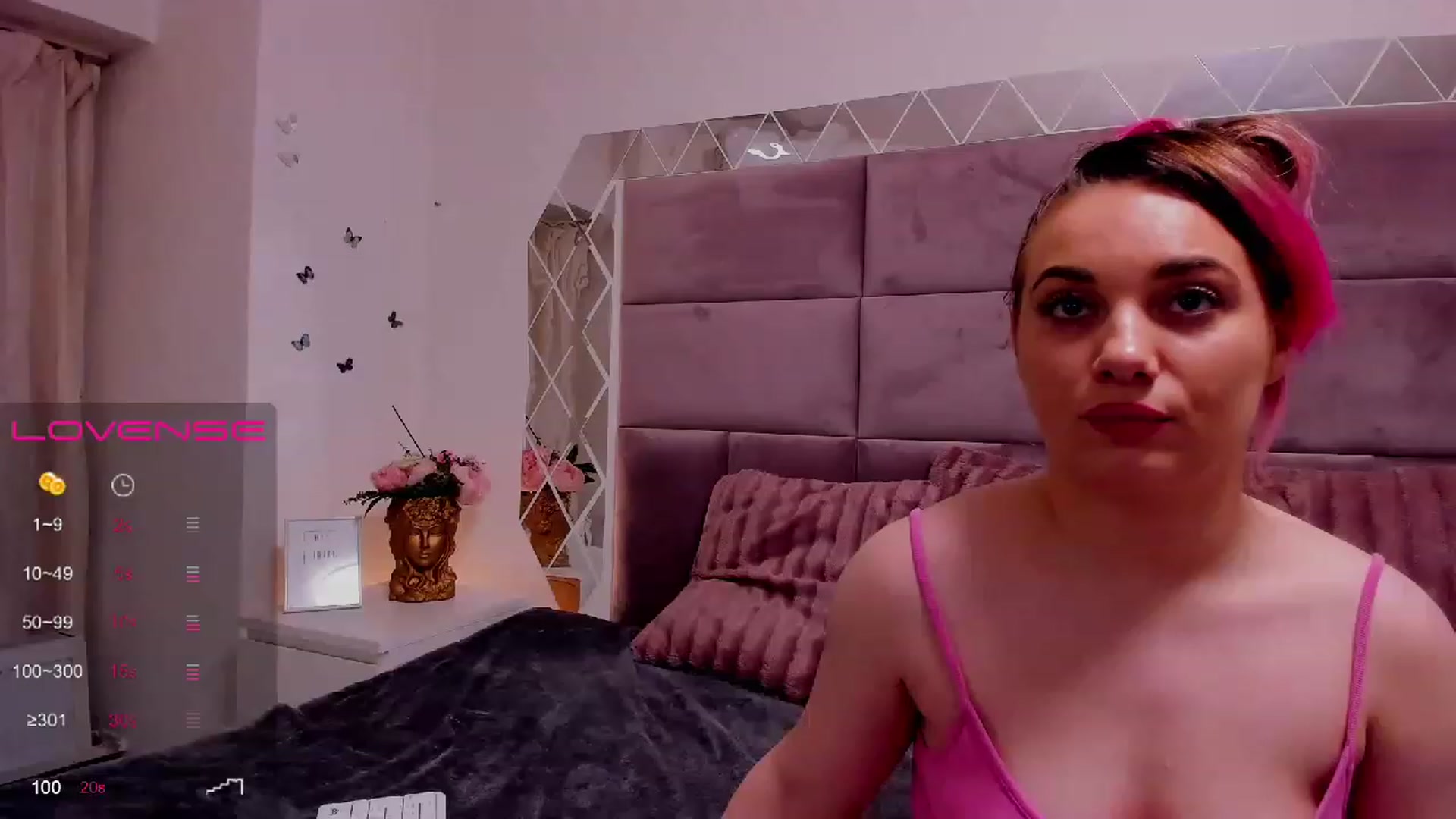 Gallery image thumbnail from AimeeJess's myfreecams stream on, 05/26/2023, 02:04 image 13 of 20