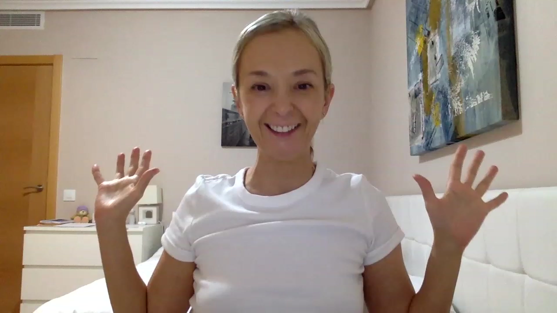 Gallery image thumbnail from Aimee_Angel's myfreecams stream on, 12/07/2022, 20:54 image 10 of 20