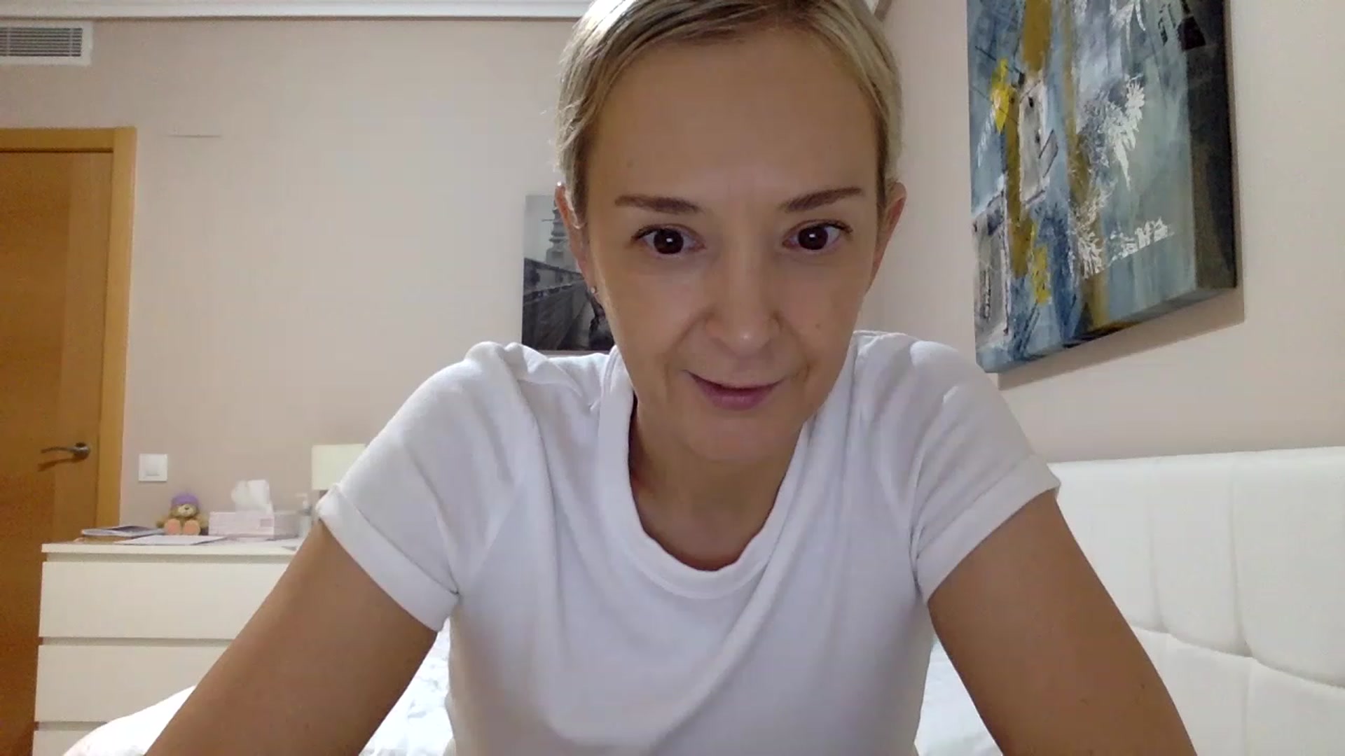 Gallery image thumbnail from Aimee_Angel's myfreecams stream on, 12/07/2022, 20:54 image 12 of 20