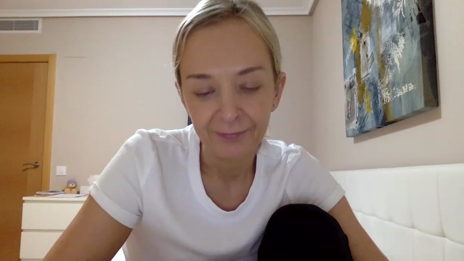 Gallery image thumbnail from Aimee_Angel's myfreecams stream on, 12/07/2022, 20:54 image 6 of 20