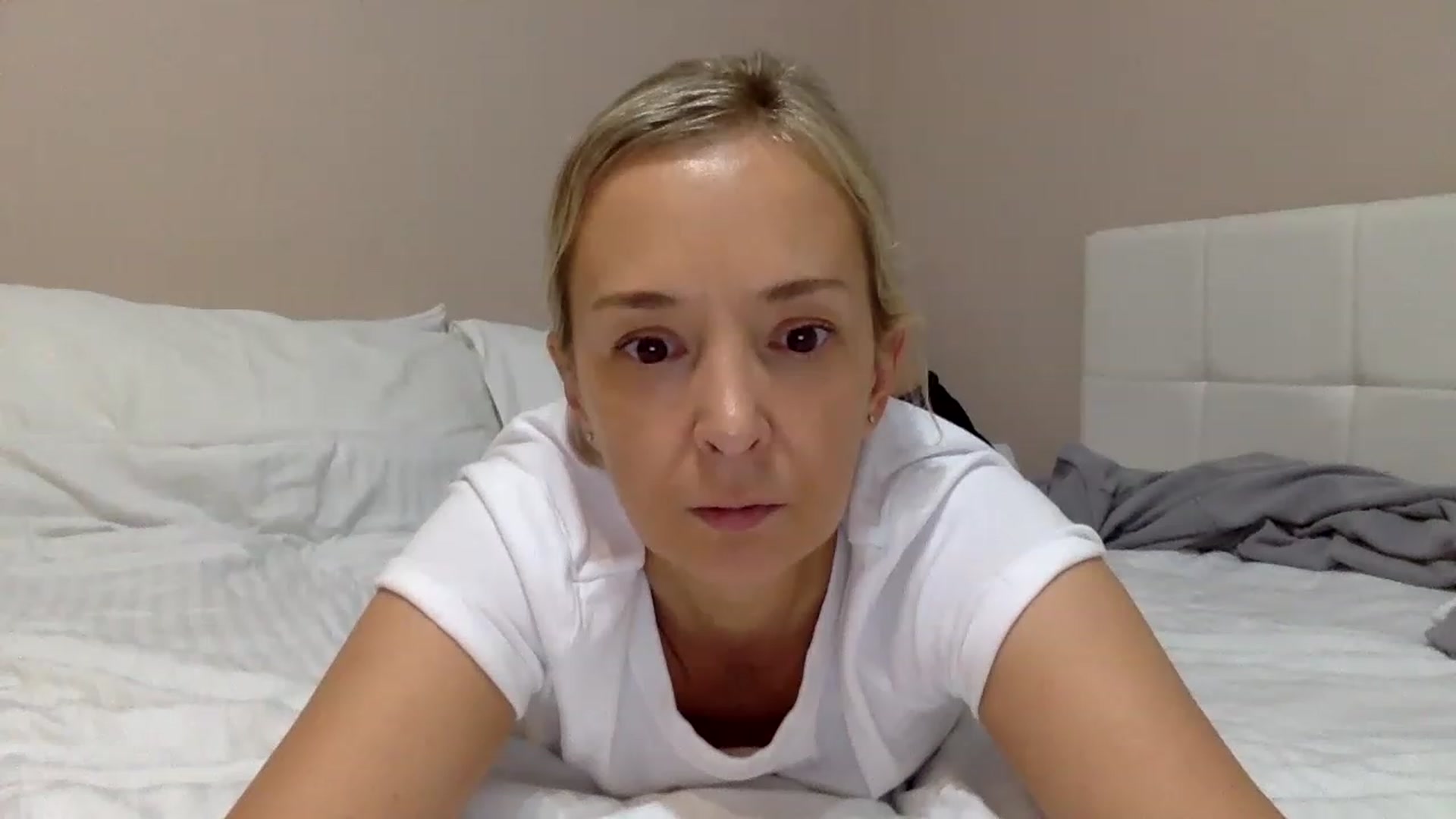 Gallery image thumbnail from Aimee_Angel's myfreecams stream on, 12/07/2022, 20:54 image 17 of 20