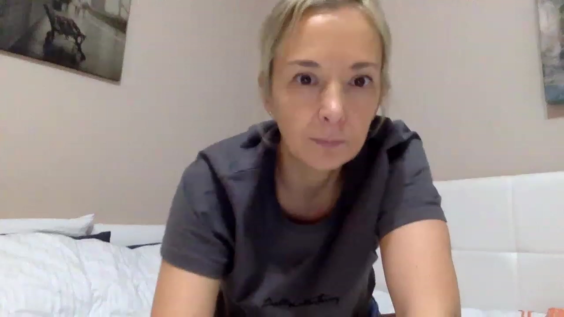 Gallery image thumbnail from Aimee_Angel's myfreecams stream on, 12/08/2022, 18:25 image 16 of 20