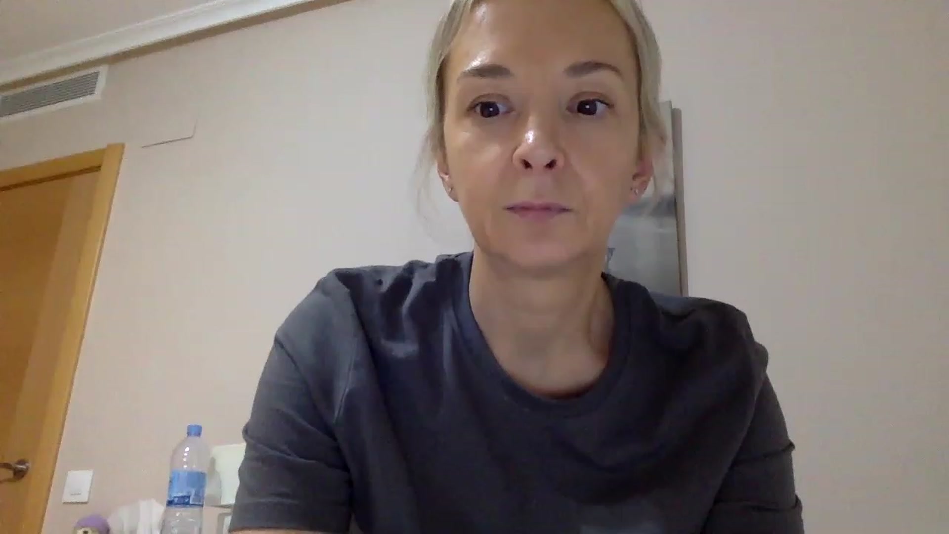 Gallery image thumbnail from Aimee_Angel's myfreecams stream on, 12/08/2022, 18:25 image 2 of 20