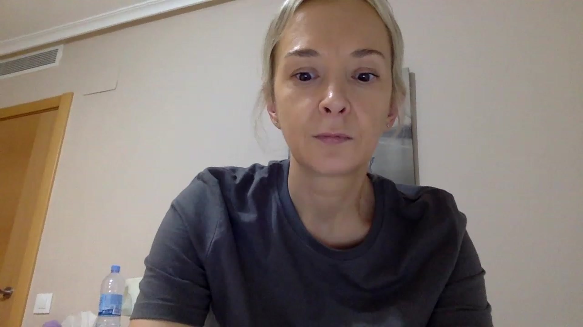 Gallery image thumbnail from Aimee_Angel's myfreecams stream on, 12/08/2022, 18:25 image 3 of 20