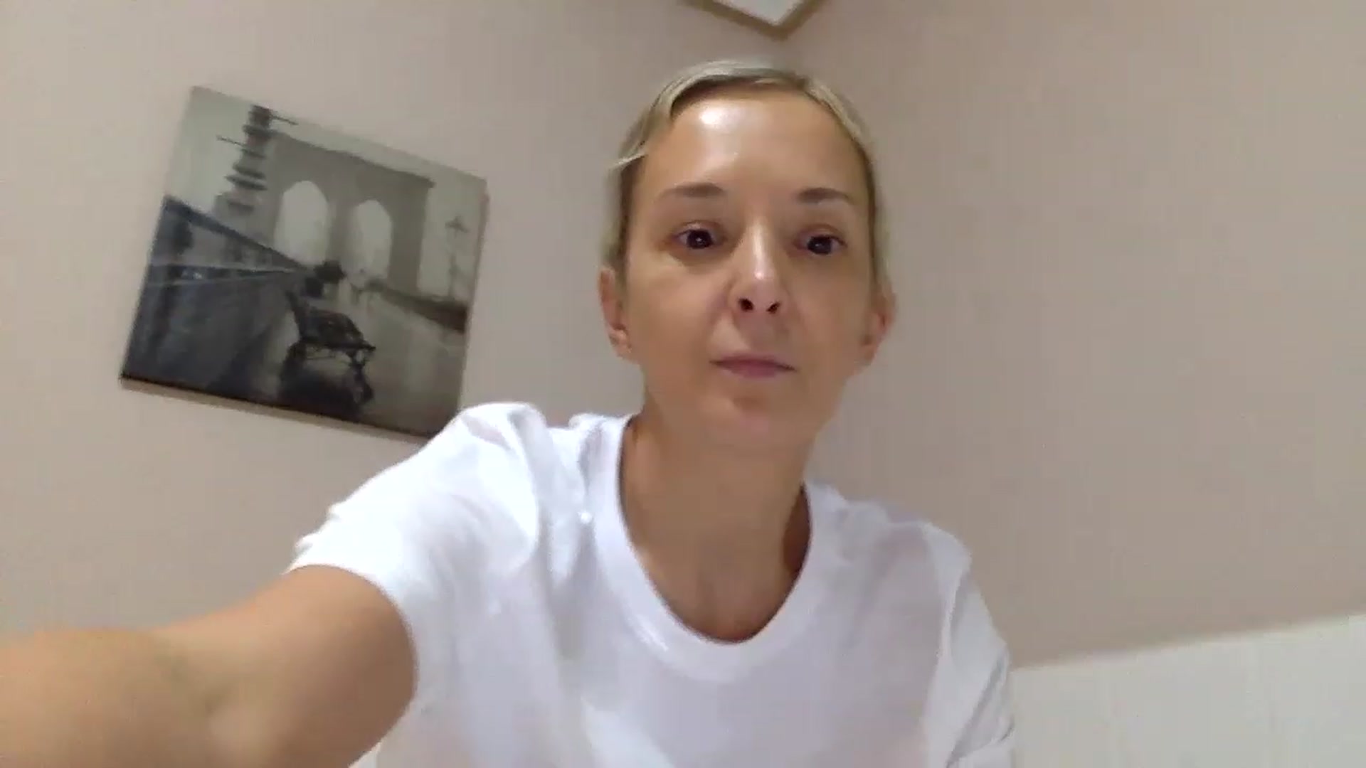 Gallery image thumbnail from Aimee_Angel's myfreecams stream on, 12/09/2022, 19:09 image 11 of 20