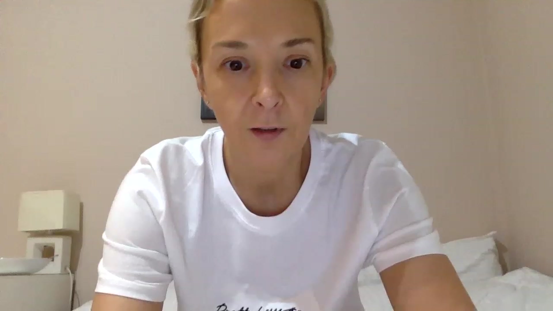 Gallery image thumbnail from Aimee_Angel's myfreecams stream on, 12/09/2022, 19:09 image 10 of 20