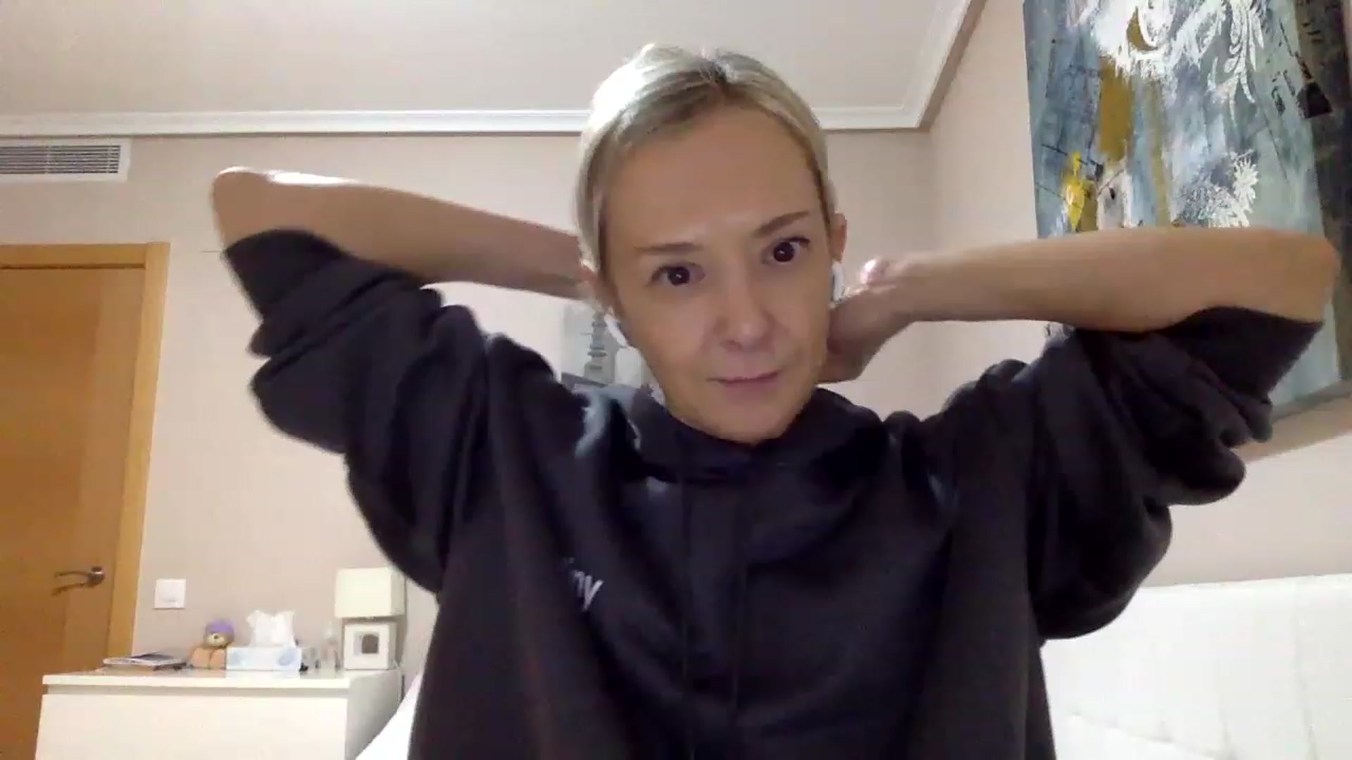 Gallery image thumbnail from Aimee_Angel's myfreecams stream on, 12/11/2022, 19:13 image 1 of 20
