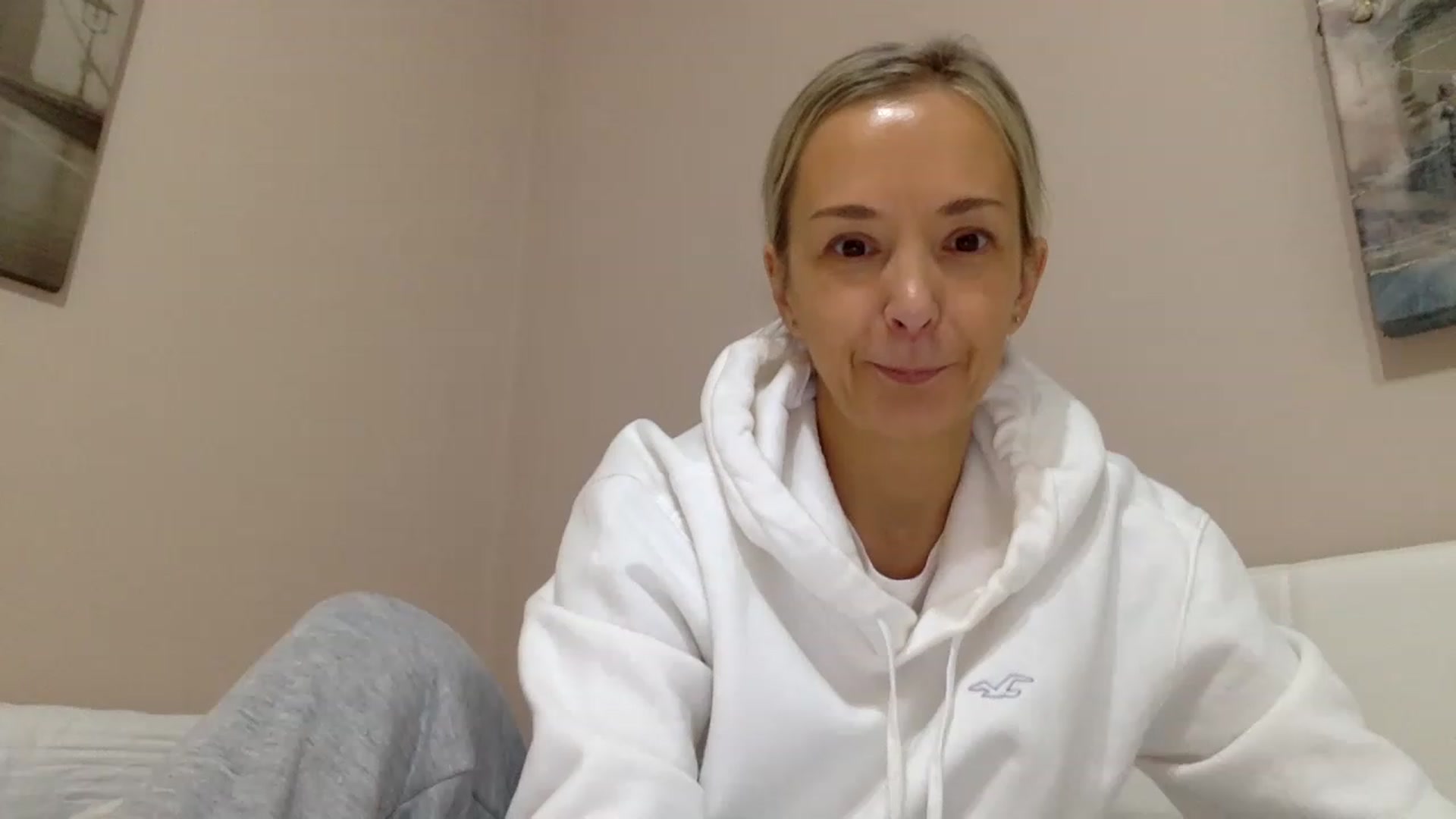 Gallery image thumbnail from Aimee_Angel's myfreecams stream on, 12/12/2022, 15:18 image 5 of 20