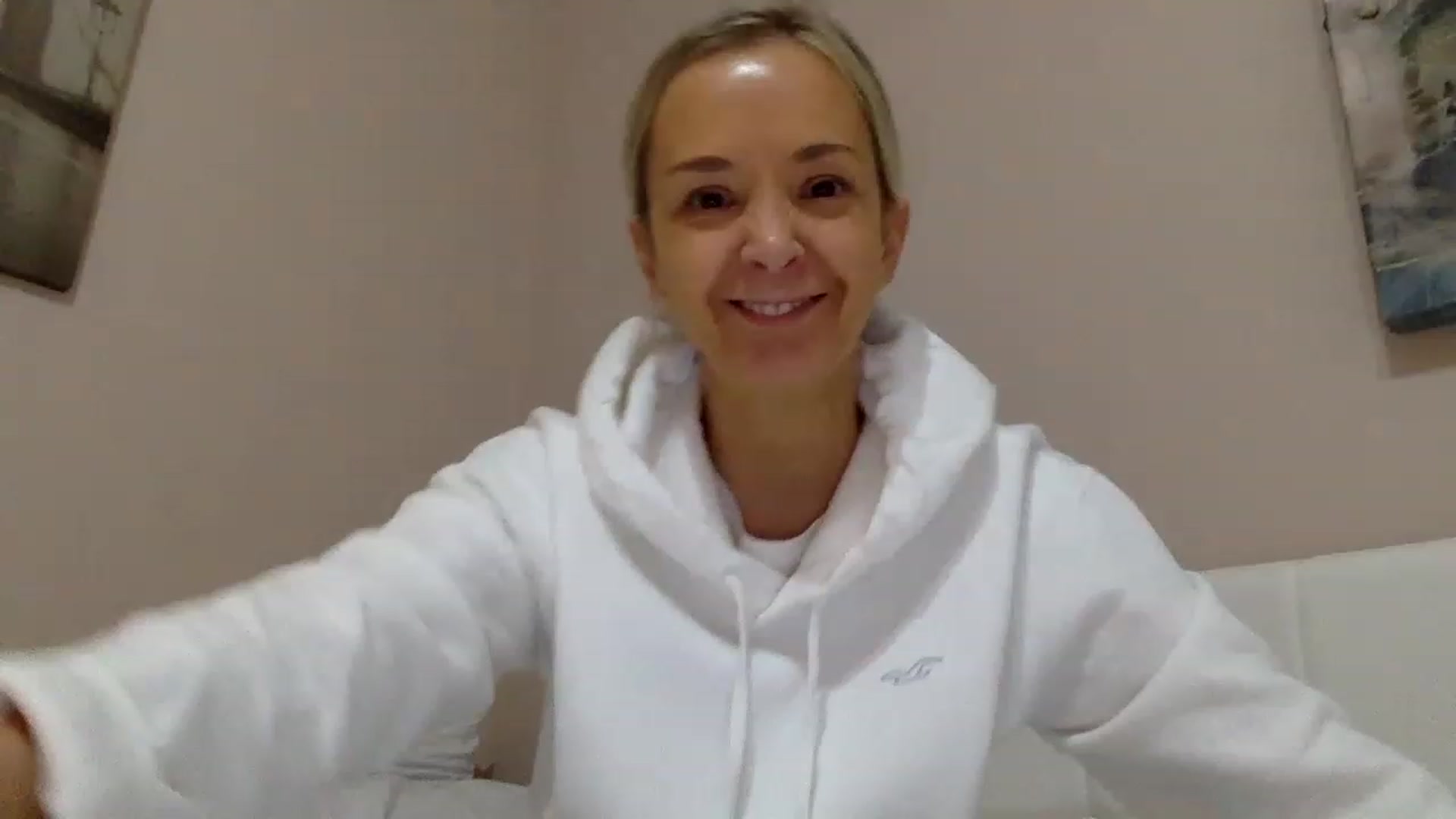 Gallery image thumbnail from Aimee_Angel's myfreecams stream on, 12/12/2022, 15:18 image 4 of 20