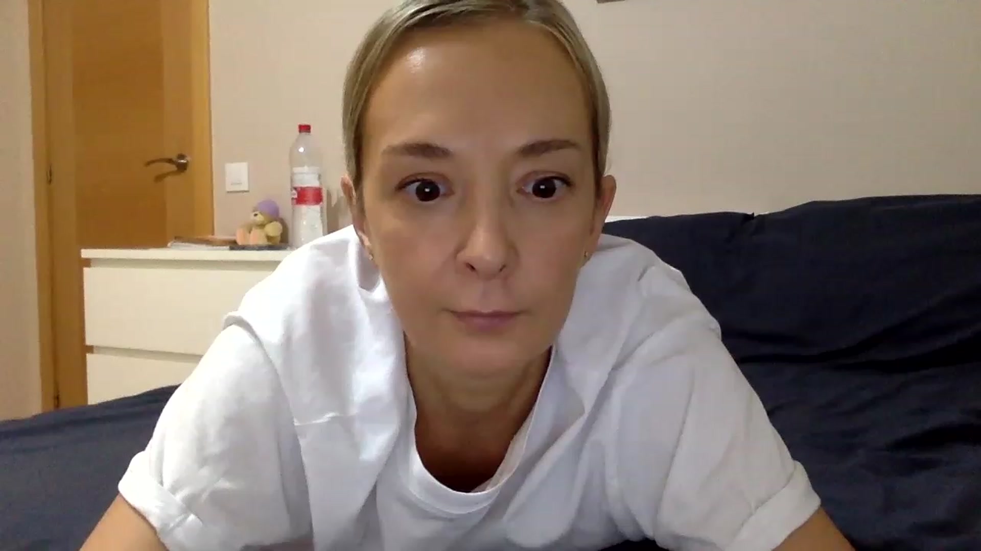 Gallery image thumbnail from Aimee_Angel's myfreecams stream on, 01/03/2023, 18:17 image 1 of 20