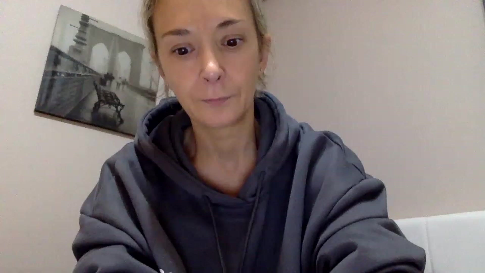 Gallery image thumbnail from Aimee_Angel's myfreecams stream on, 01/18/2023, 20:44 image 1 of 20
