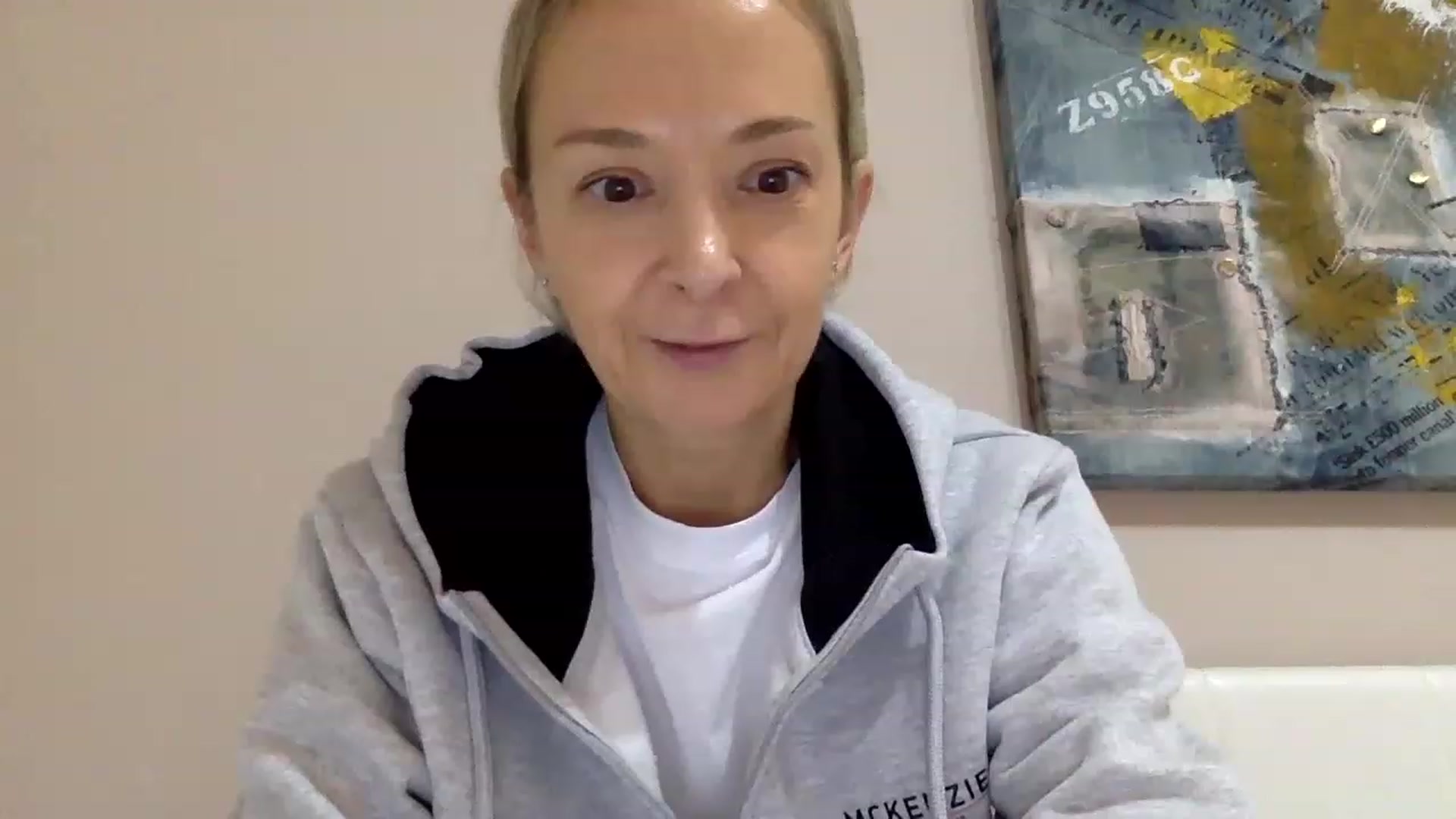 Gallery image thumbnail from Aimee_Angel's myfreecams stream on, 01/22/2023, 18:23 image 19 of 20