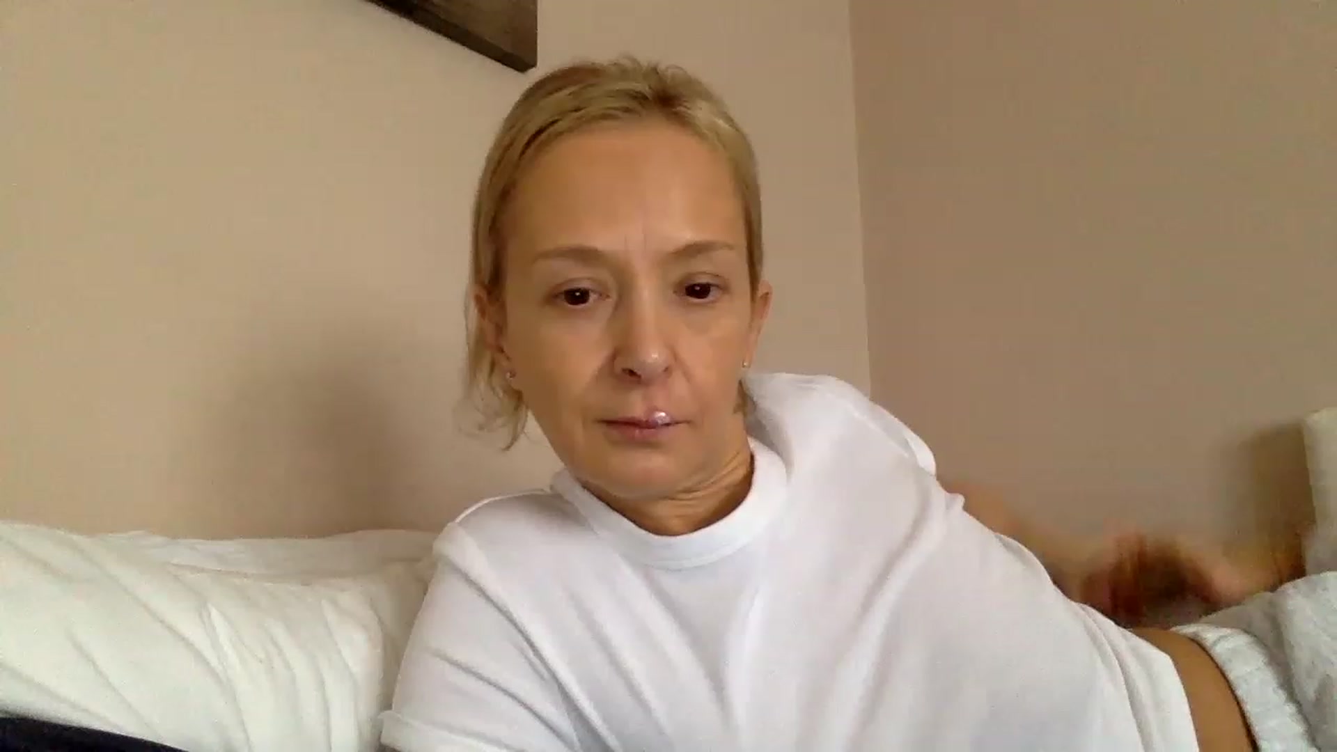 Gallery image thumbnail from Aimee_Angel's myfreecams stream on, 02/07/2023, 13:32 image 1 of 20