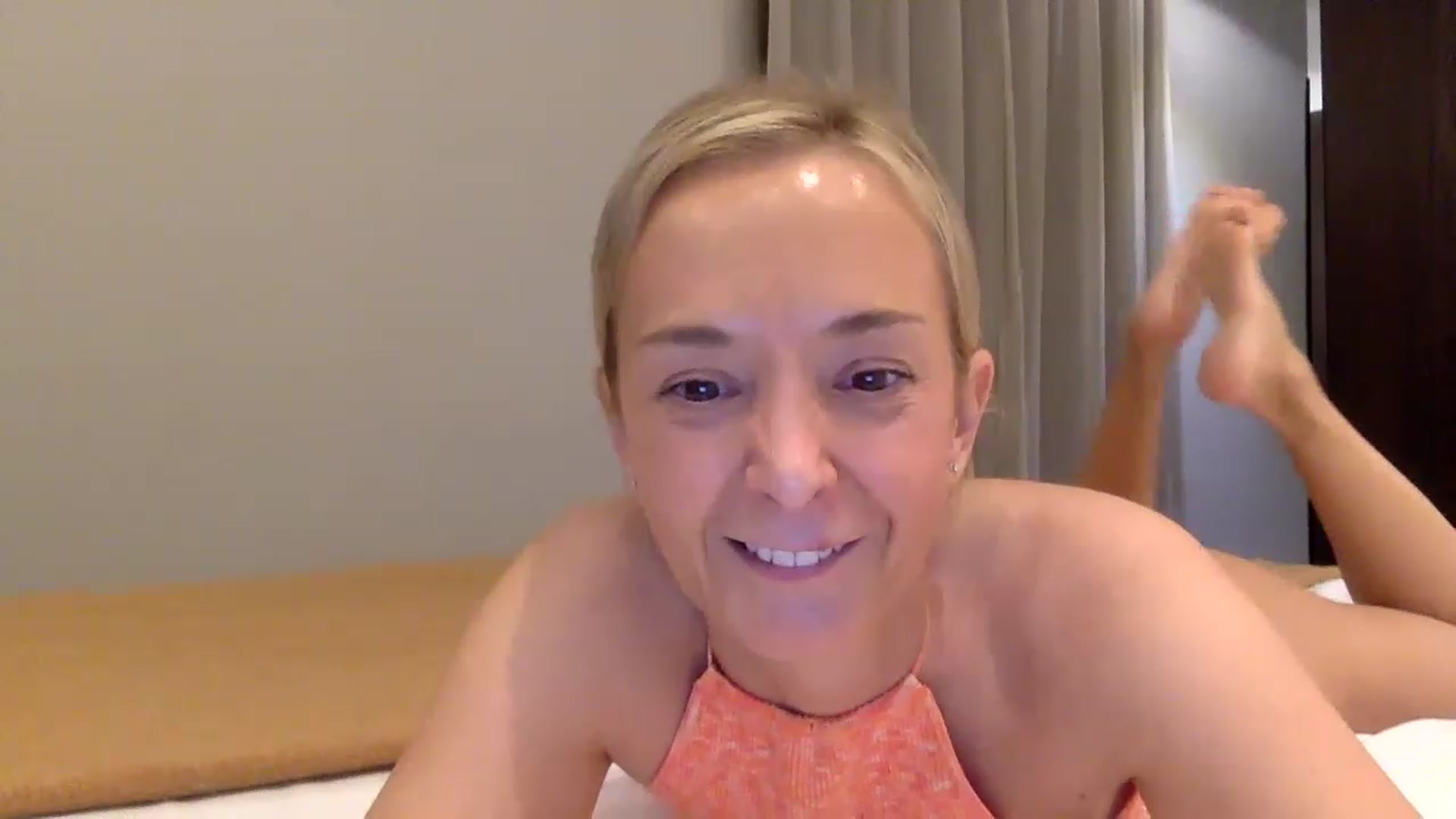 Gallery image thumbnail from Aimee_Angel's myfreecams stream on, 02/17/2023, 16:55 image 11 of 20