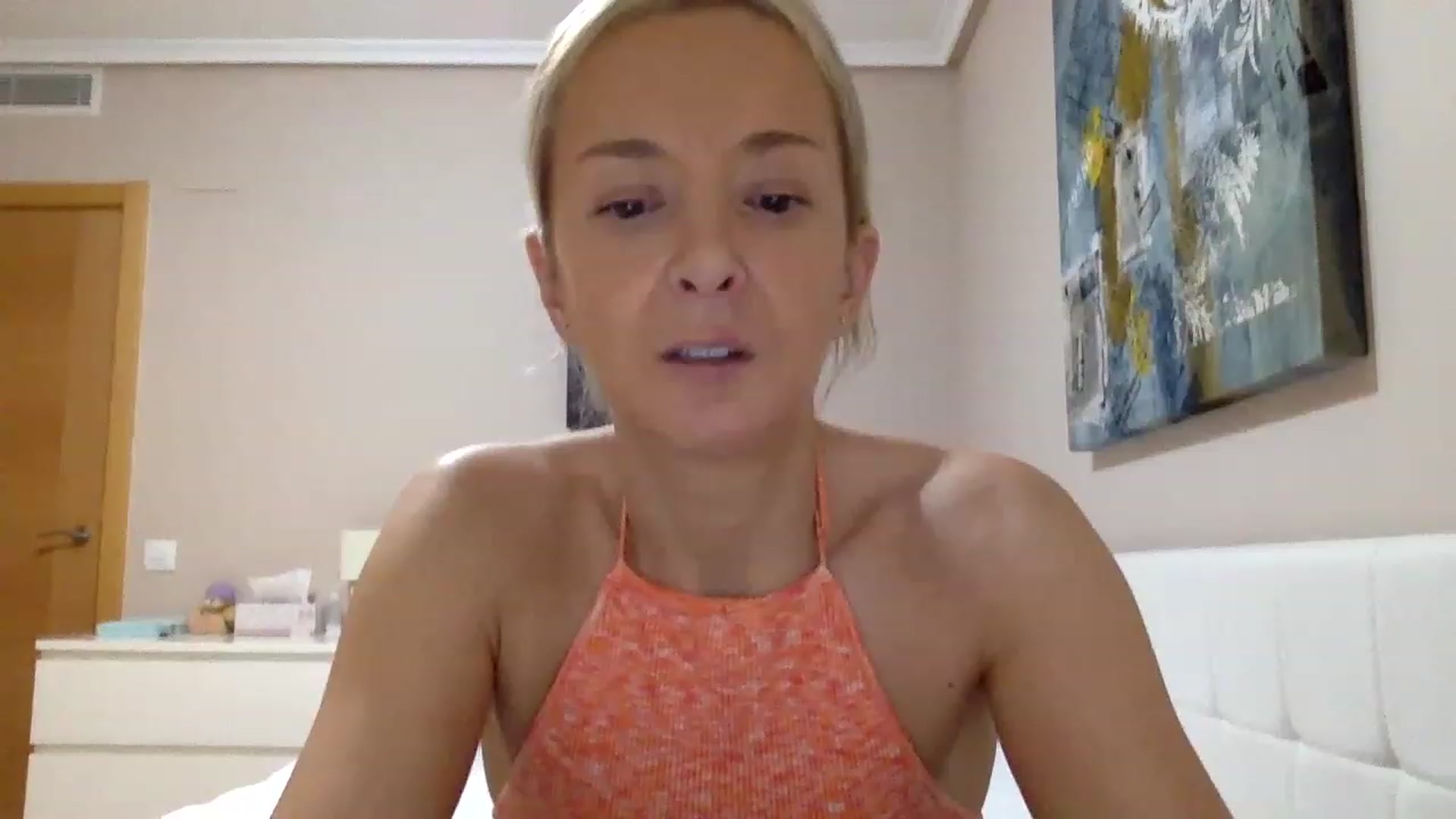 Gallery image thumbnail from Aimee_Angel's myfreecams stream on, 02/23/2023, 21:43 image 9 of 20
