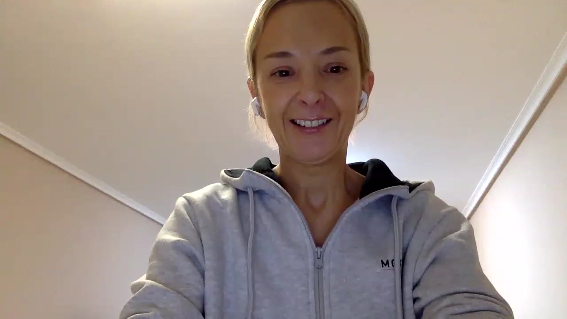 Gallery image thumbnail from Aimee_Angel's myfreecams stream on, 02/25/2023, 19:27 image 3 of 20