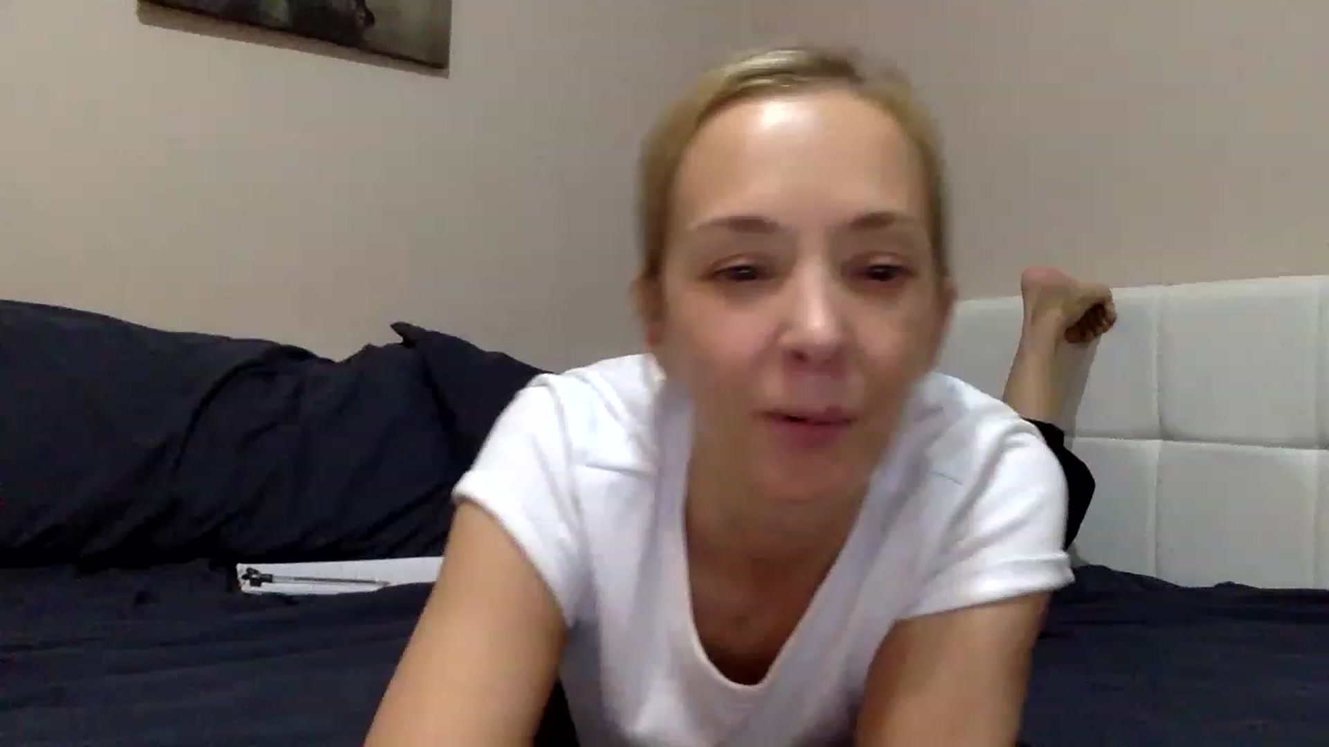 Gallery image thumbnail from Aimee_Angel's myfreecams stream on, 02/28/2023, 22:43 image 1 of 20