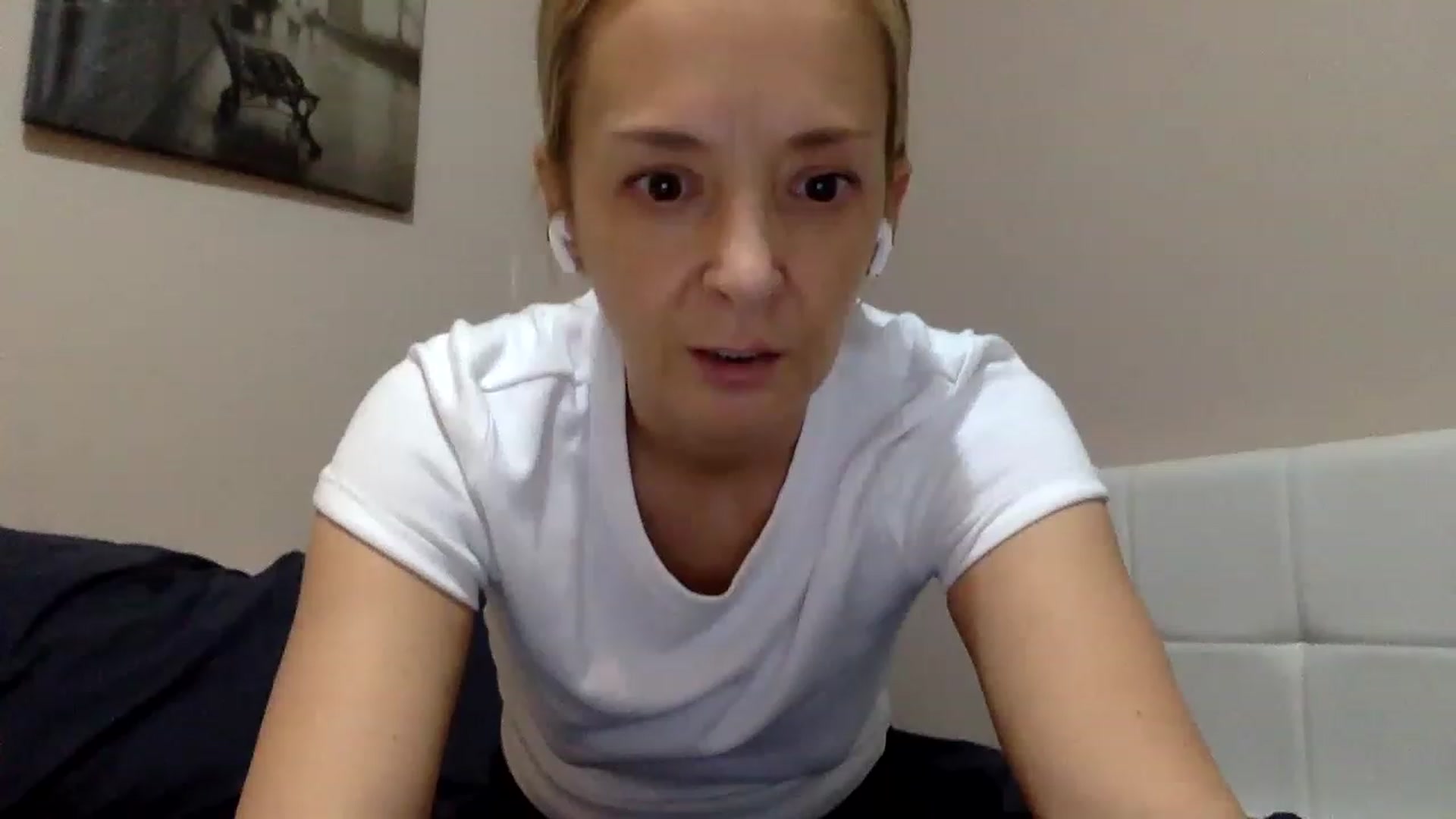 Gallery image thumbnail from Aimee_Angel's myfreecams stream on, 02/28/2023, 22:43 image 11 of 20