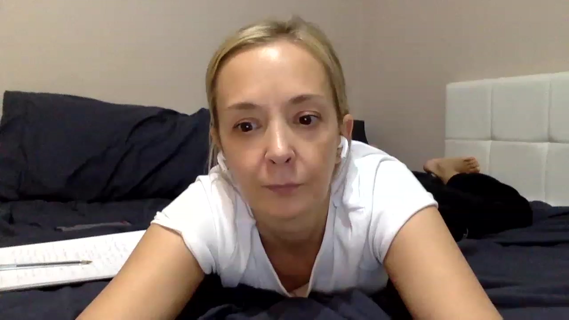 Gallery image thumbnail from Aimee_Angel's myfreecams stream on, 02/28/2023, 22:43 image 9 of 20