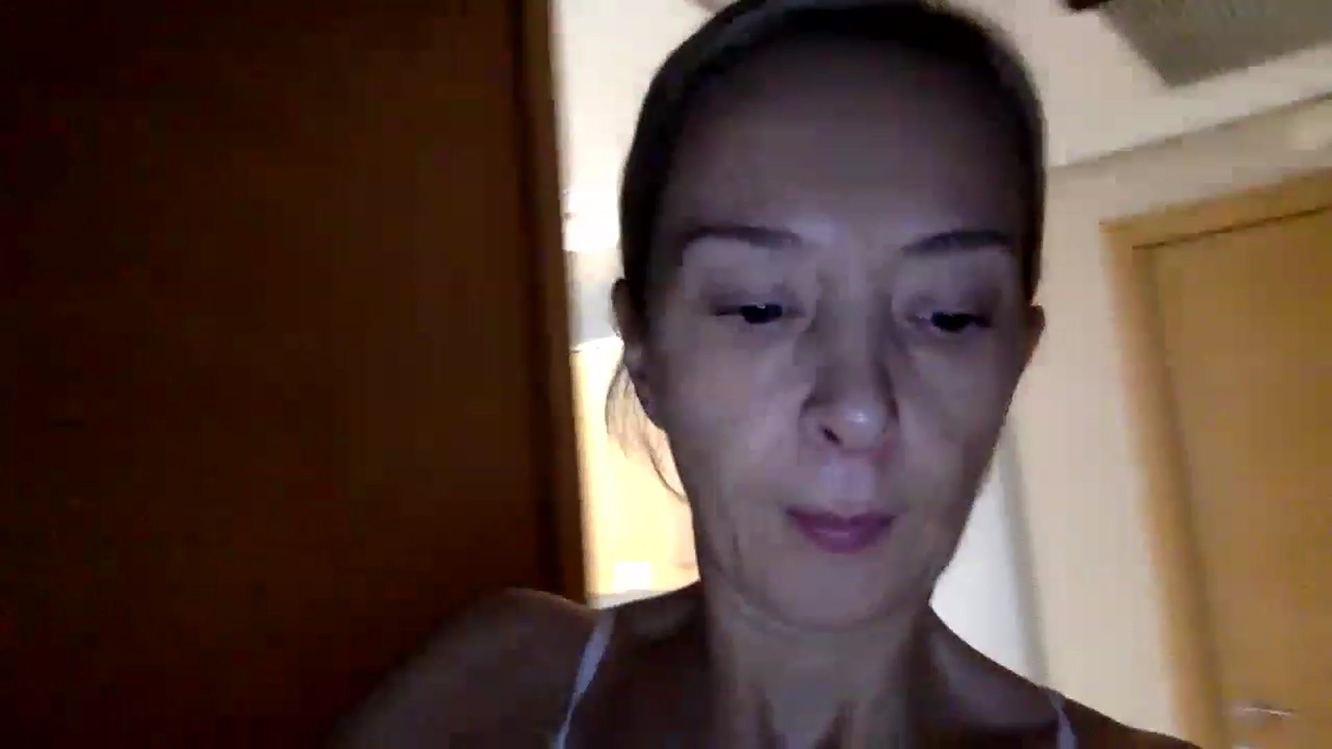 Gallery image thumbnail from Aimee_Angel's myfreecams stream on, 03/01/2023, 19:18 image 10 of 20