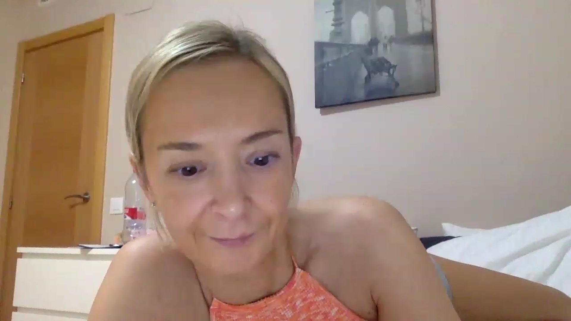 Gallery image thumbnail from Aimee_Angel's myfreecams stream on, 03/14/2023, 20:50 image 10 of 20